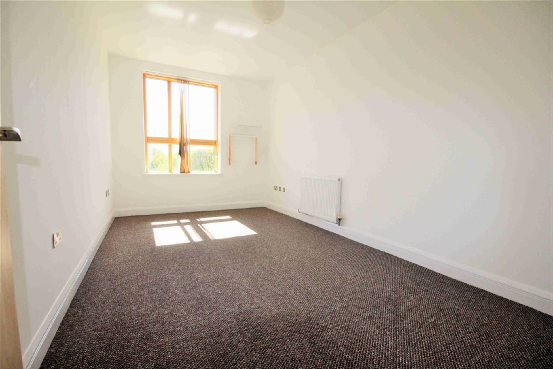 2 bedroom apartment flat / apartment To Let in Deakins Mill Way, Egerton, Bolton, . - Bedroom 2.