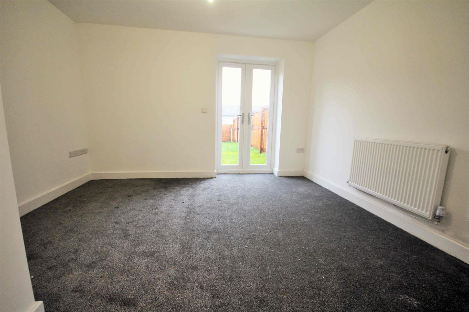 4 bedroom terraced house To Let in Tonge Moor, Bolton, Lancs - Lounge.