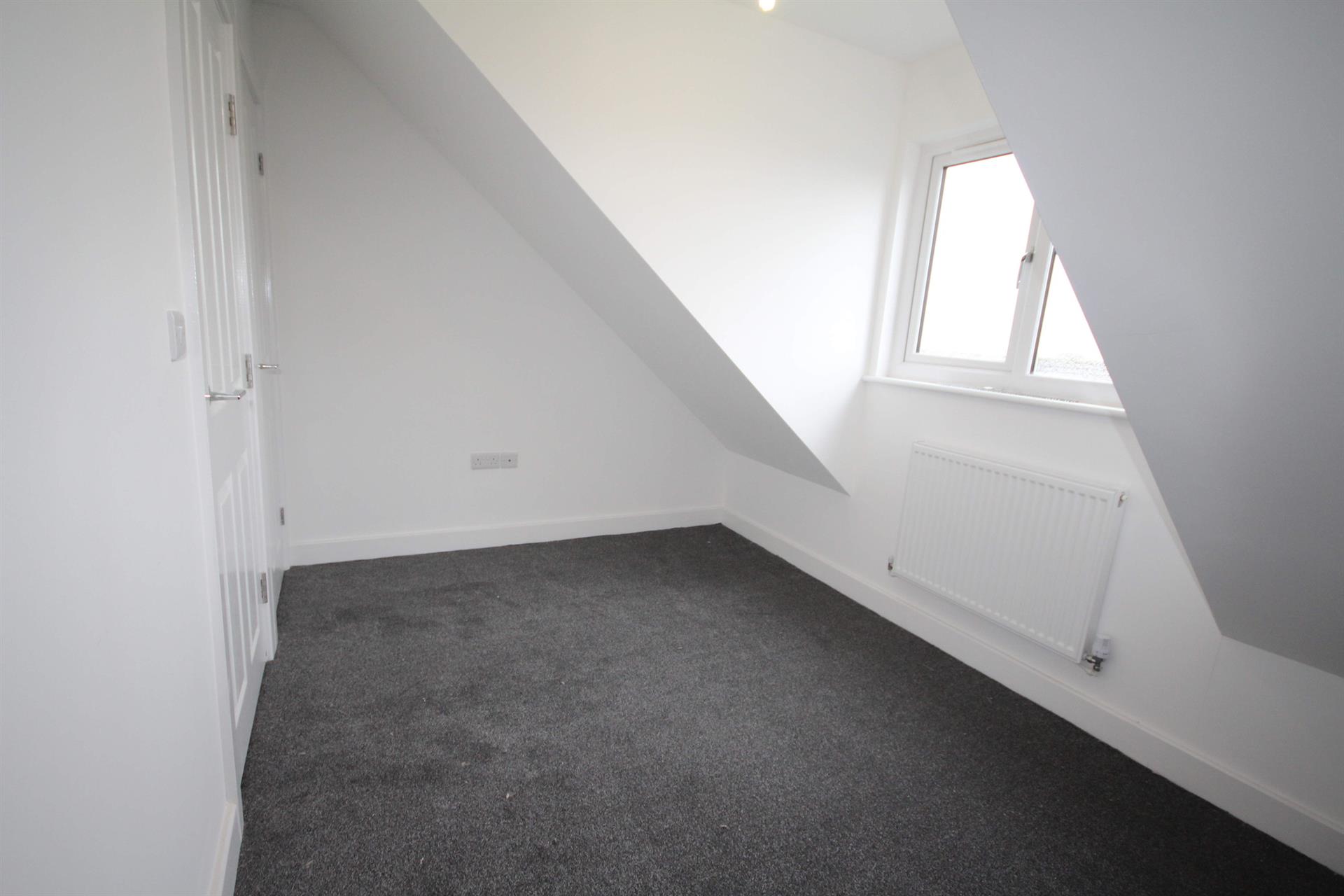 4 bedroom terraced house To Let in Tonge Moor, Bolton, Lancs - Bedroom 3.