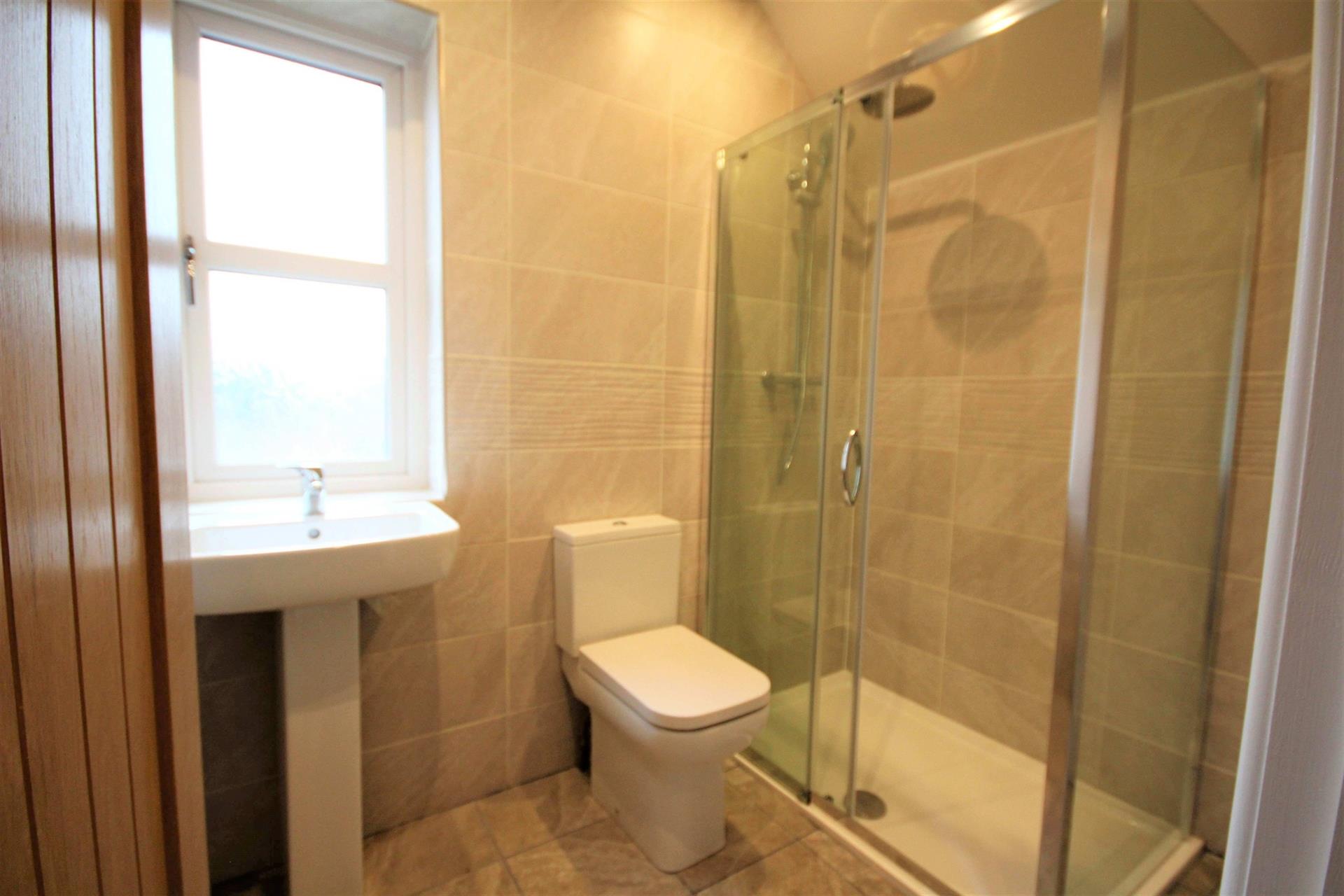 2 bedroom apartment flat / apartment Let Agreed in Higher Shady Lane, Bromley Cross, Bolton, Lancs - Shower Room.