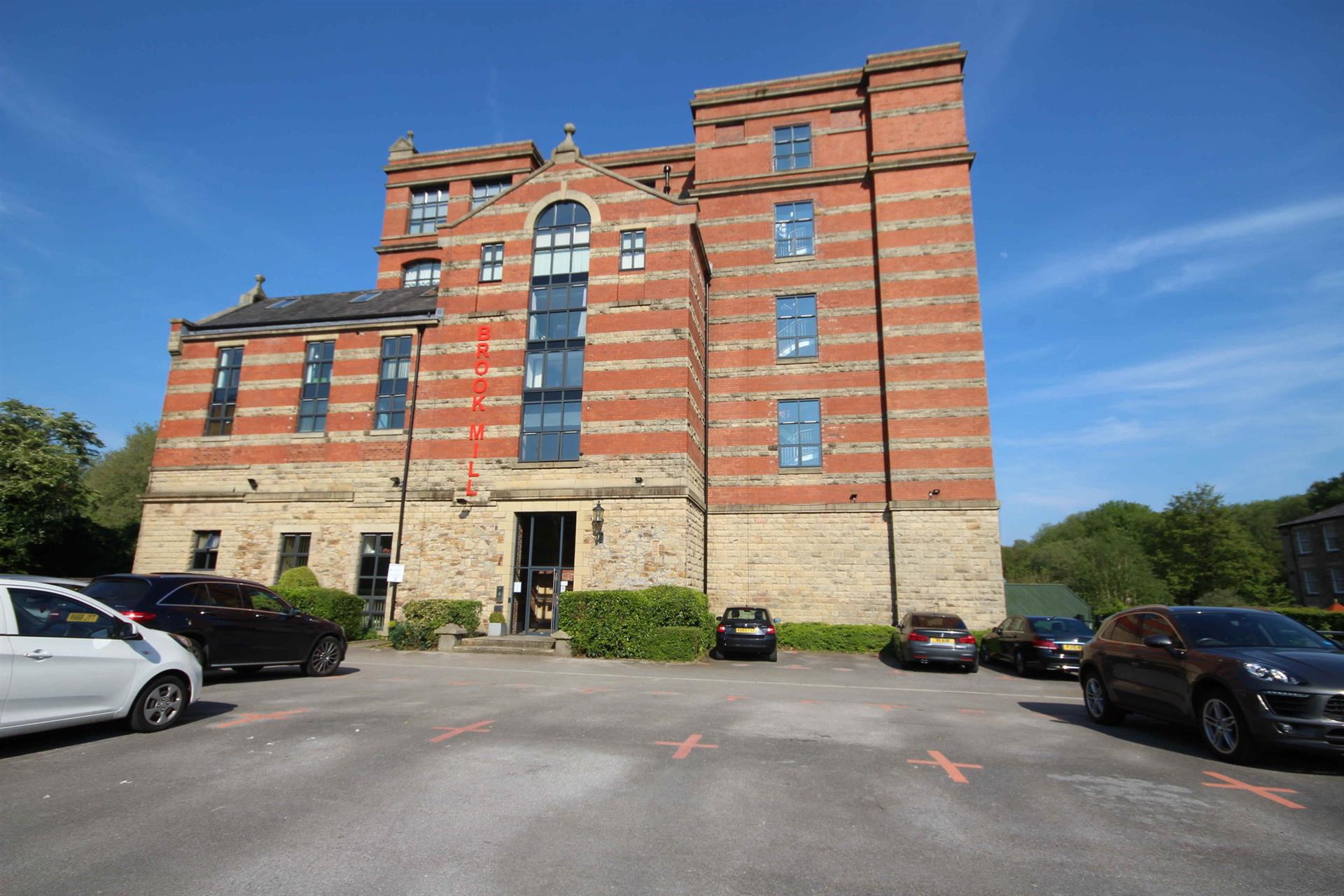 3 bedroom apartment flat / apartment To Let in Threadfold Way, Eagley, Bolton, Lancs - Photo.