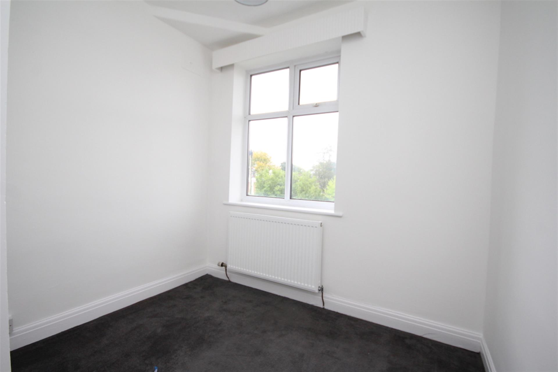 3 bedroom semi-detached house To Let in Bolton, Greater Manchester - Bedroom 3.