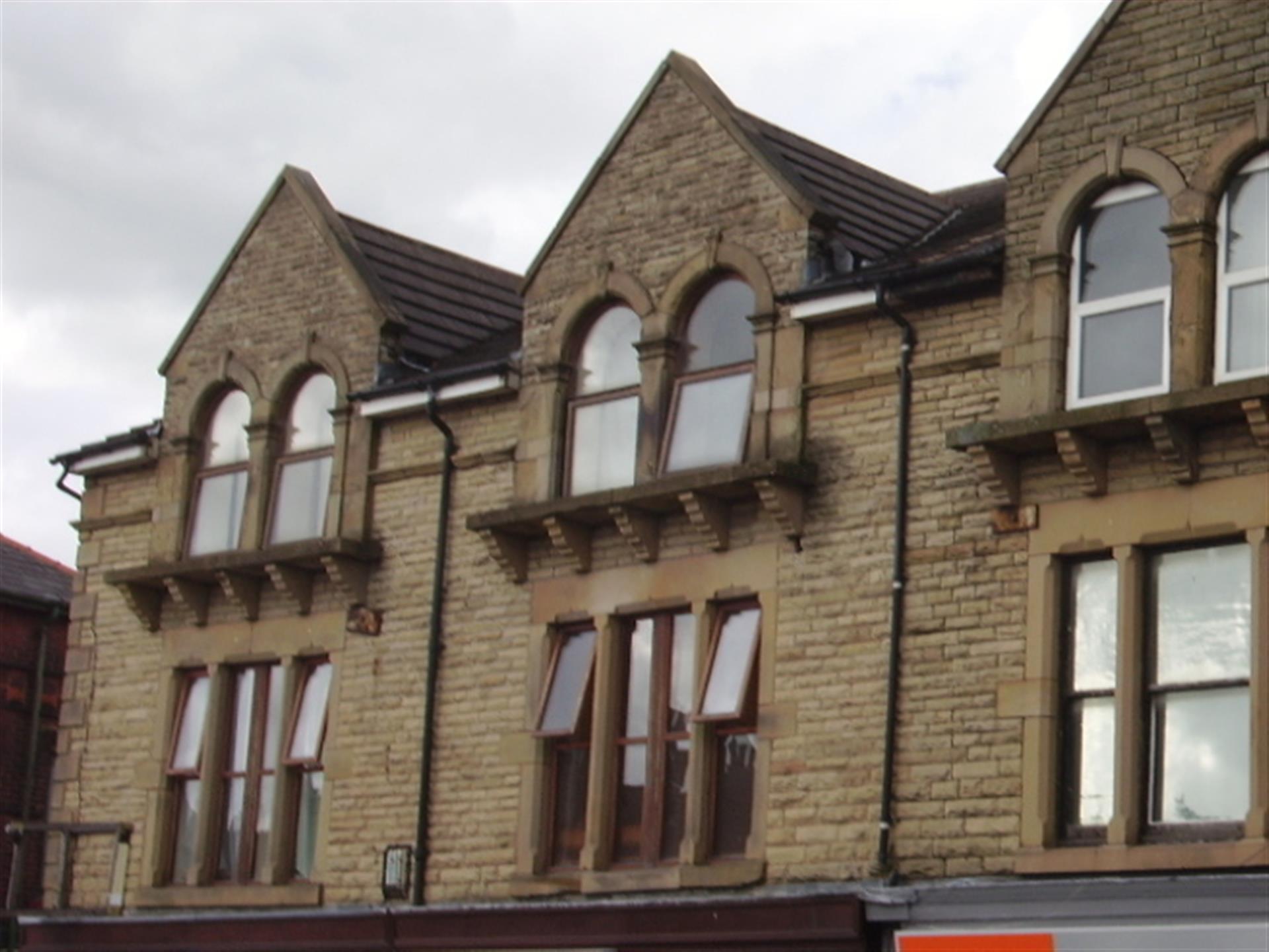 2 bedroom apartment flat / apartment To Let in Horwich, Bolton - Main.