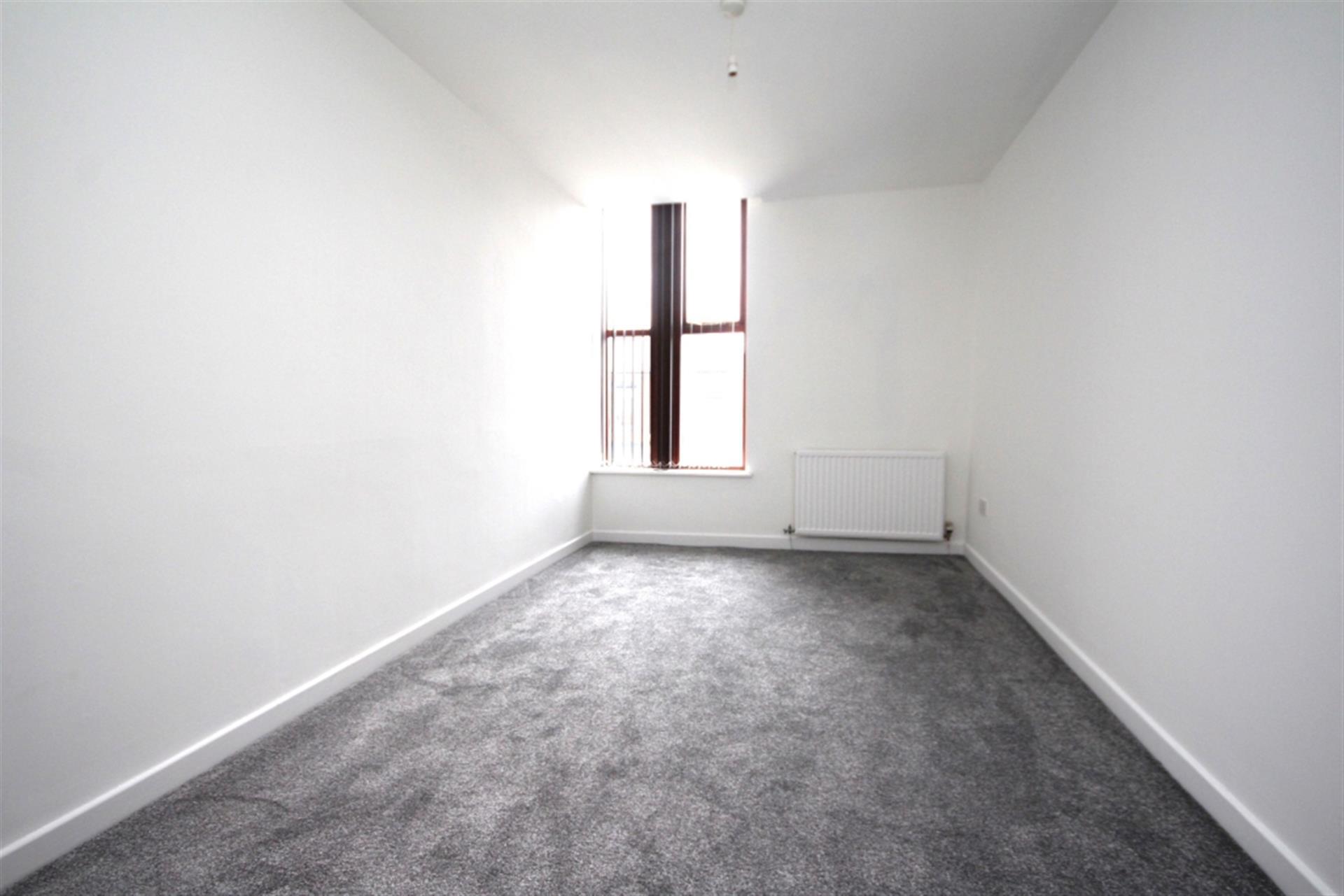 2 bedroom apartment flat / apartment To Let in Horwich, Bolton - Bedroom.