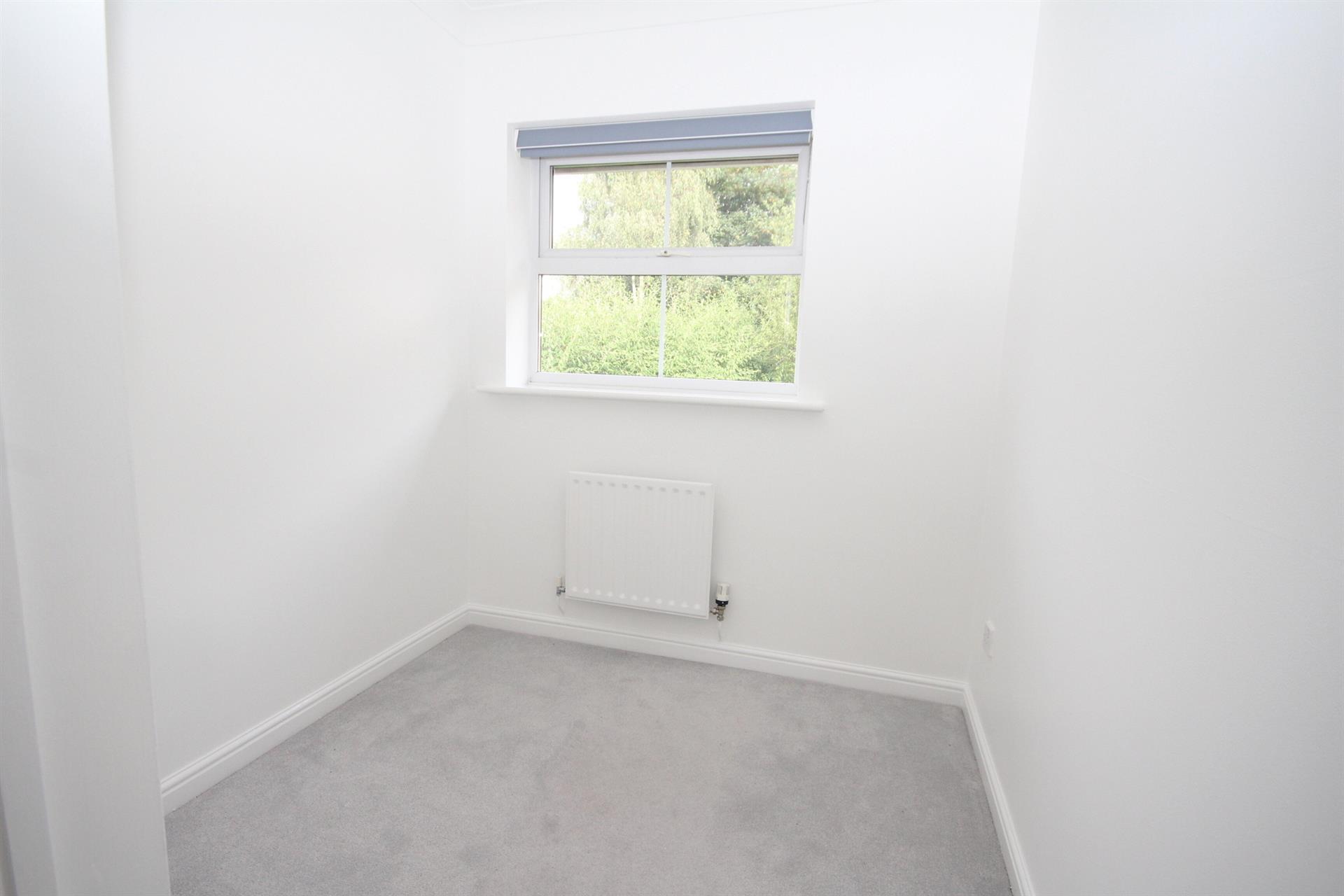 3 bedroom semi-detached house Let Agreed in Bromley Cross, Bolton, Greater Manchester - Bedroom 3.