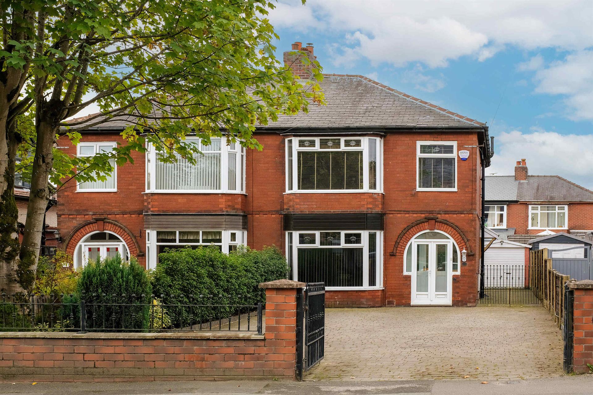 3 bedroom semi-detached house To Let in Bromley Cross, Bolton, Greater Manchester - Photo.