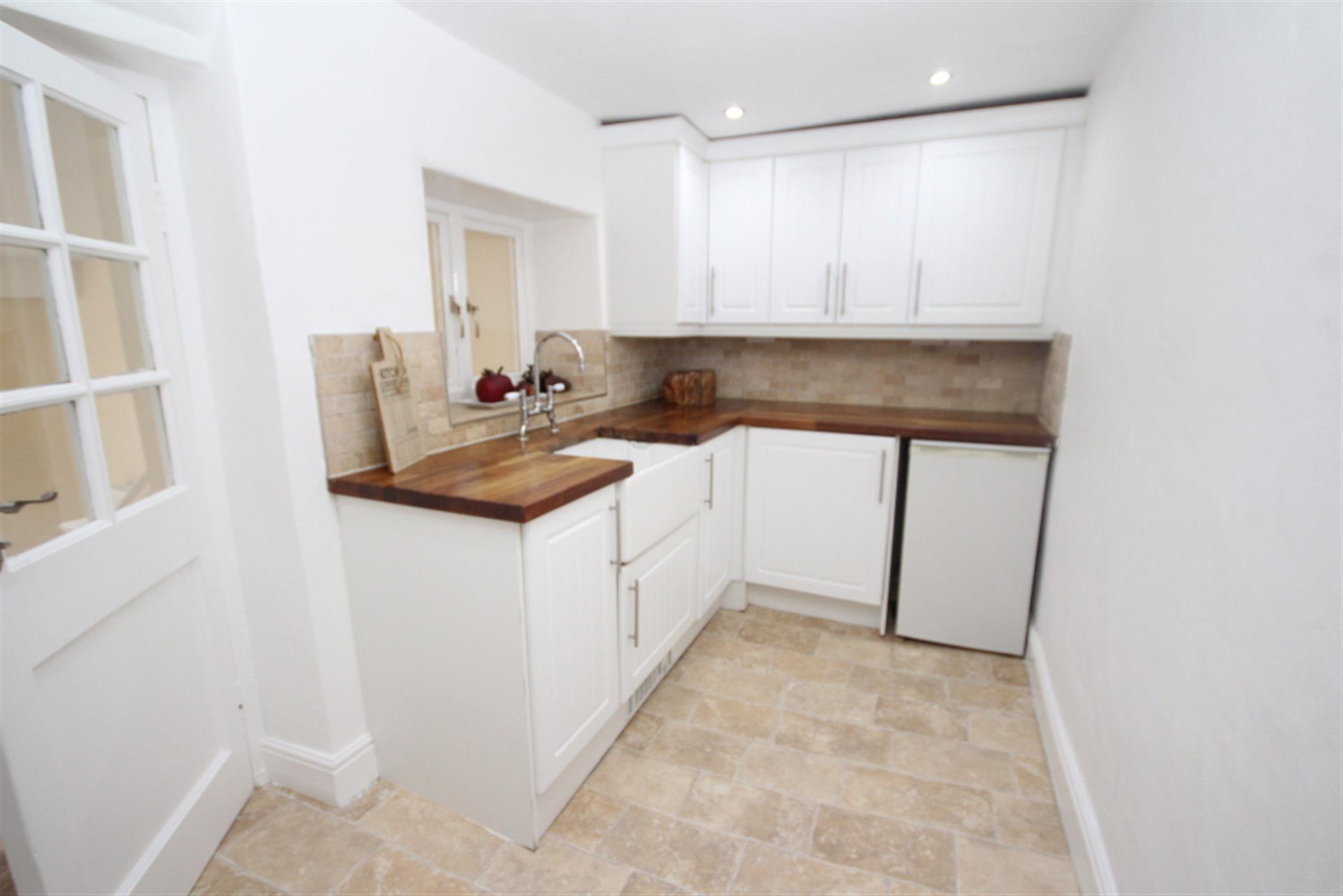 2 bedroom cottage house To Let in Belmont, Bolton, Greater Manchester - Kitchen.