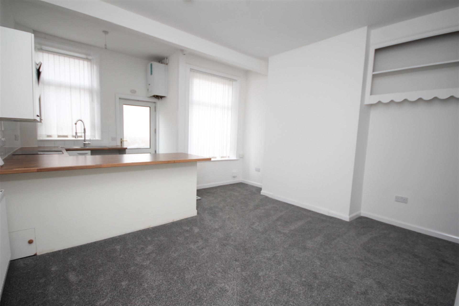 3 bedroom terraced house To Let in Darwen, Lancashire - Photo.