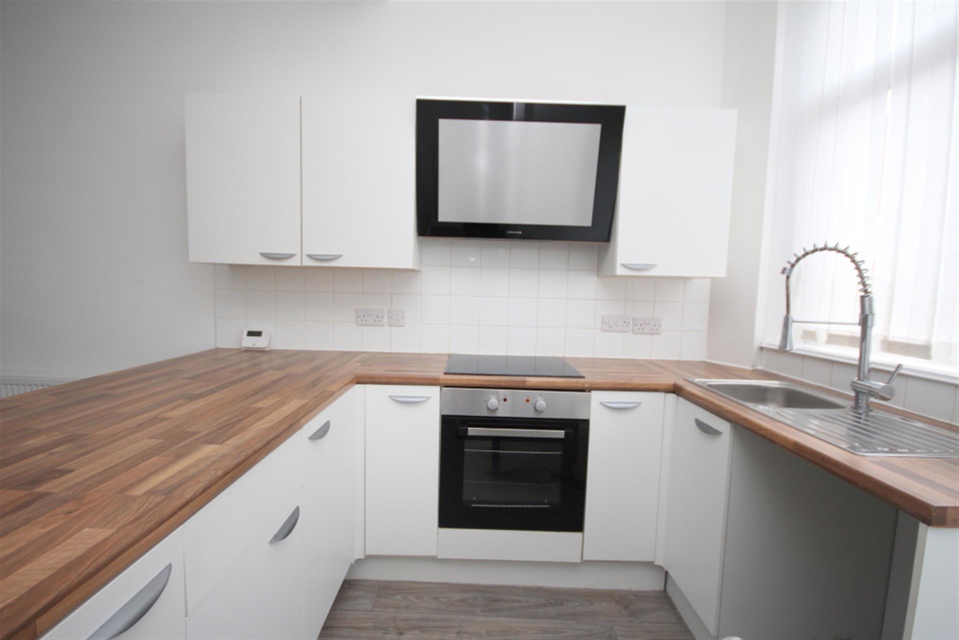 3 bedroom terraced house To Let in Darwen, Lancashire - Photo.
