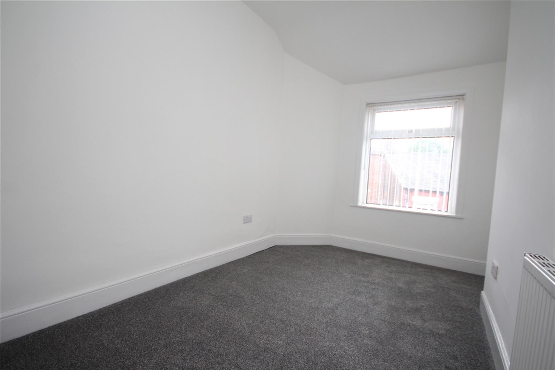 3 bedroom terraced house To Let in Darwen, Lancashire - Photo.