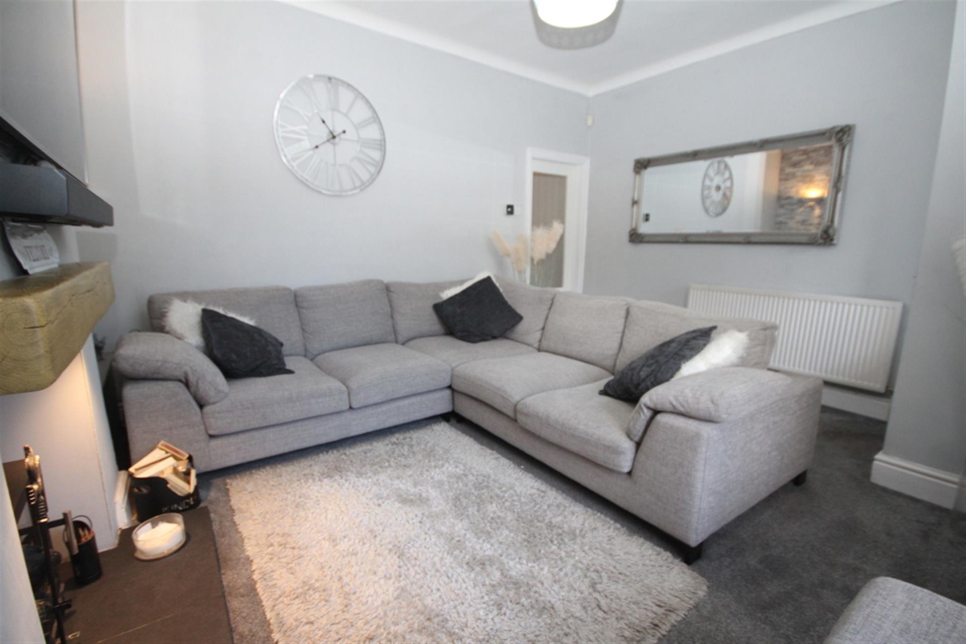 2 bedroom cottage house To Let in Egerton, Bolton, Greater Manchester - Lounge.