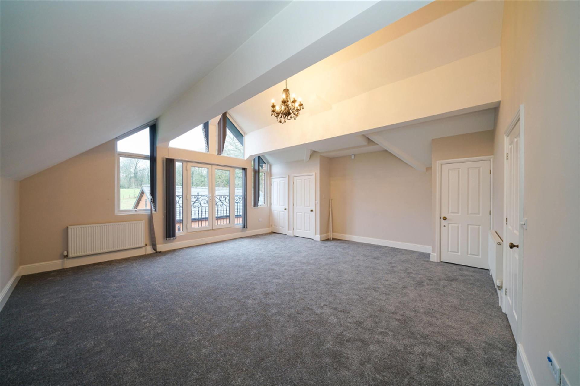 6 bedroom detached house To Let in Turton, Bolton, Greater Manchester - Master Brdoom.