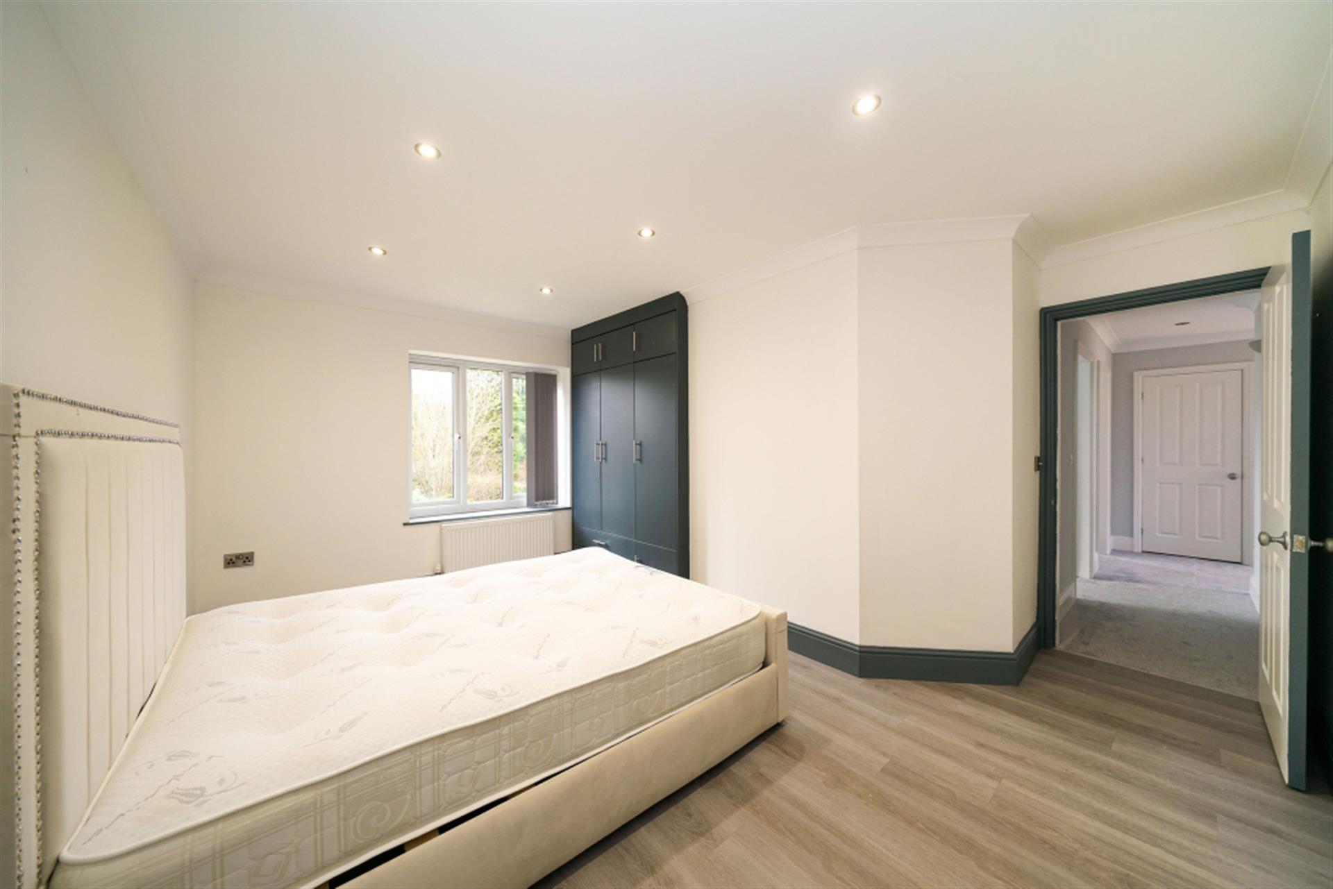 6 bedroom detached house To Let in Turton, Bolton, Greater Manchester - Bedroom.