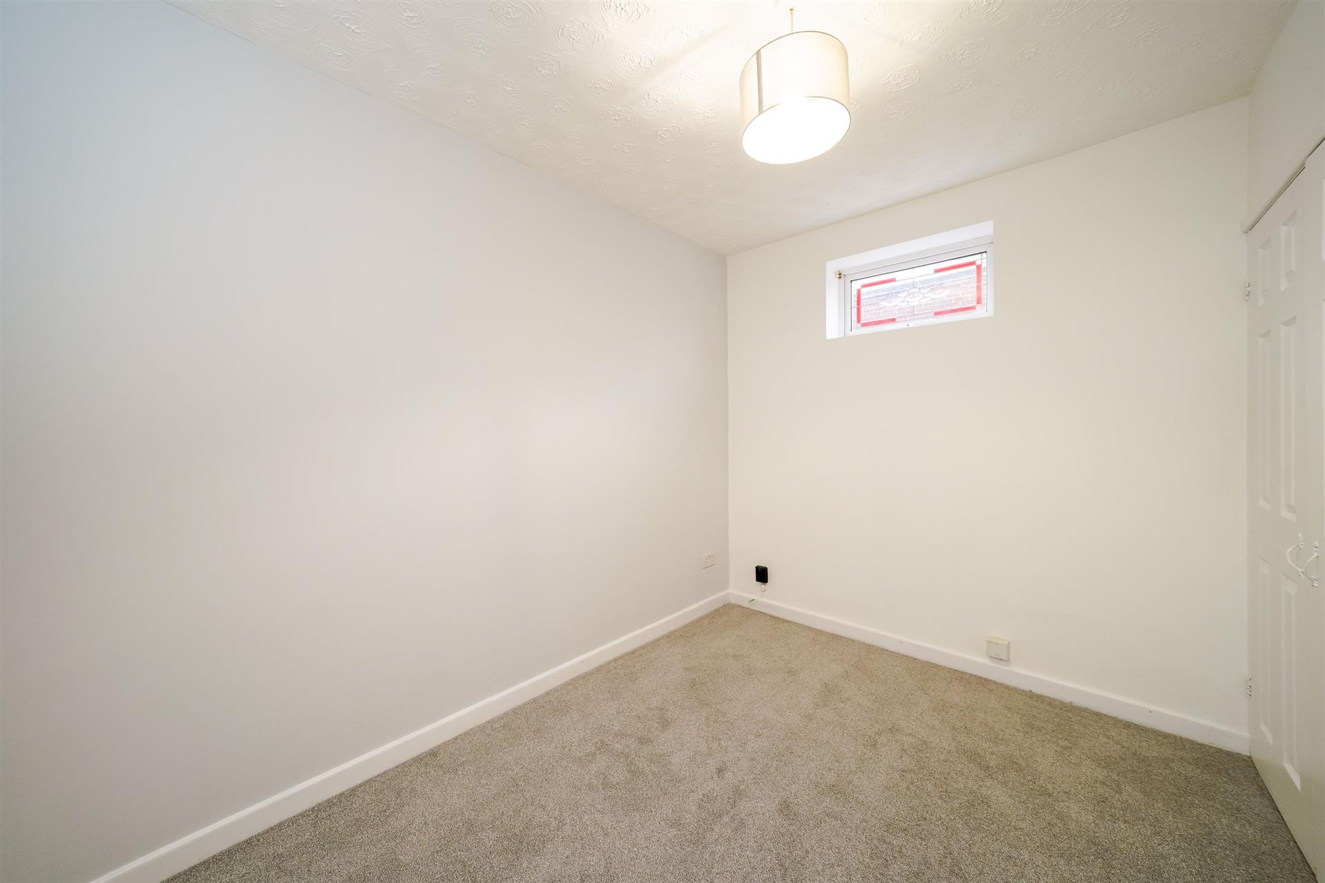 1 bedroom apartment flat / apartment Let Agreed in Bolton, Greater Manchester - Bedroom.