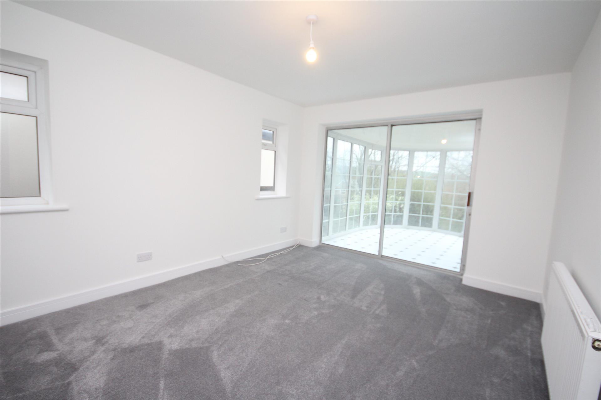 3 bedroom detached house To Let in Bromley Cross, Bolton, Greater Manchester - Kitchen.