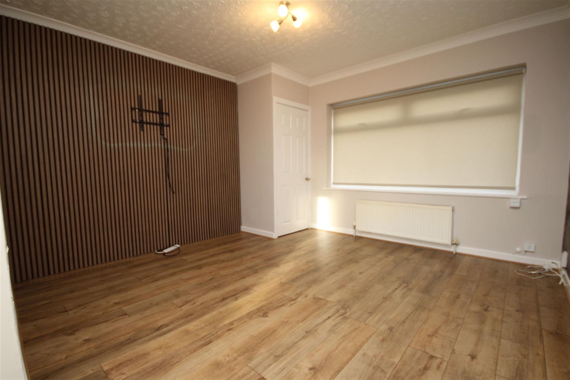 3 bedroom terraced house To Let in Bromley Cross, Bolton, Greater Manchester - Lounge.