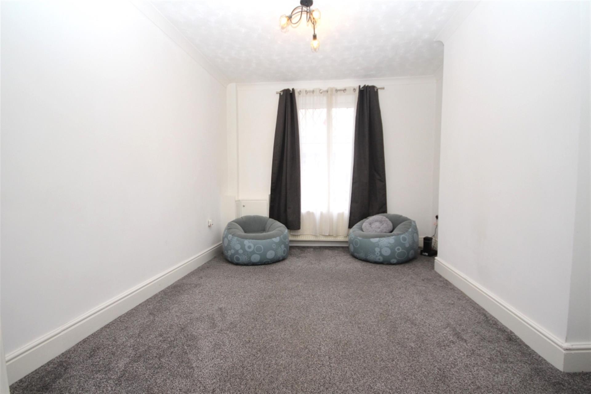 3 bedroom terraced house To Let in Bromley Cross, Bolton, Greater Manchester - Living room.