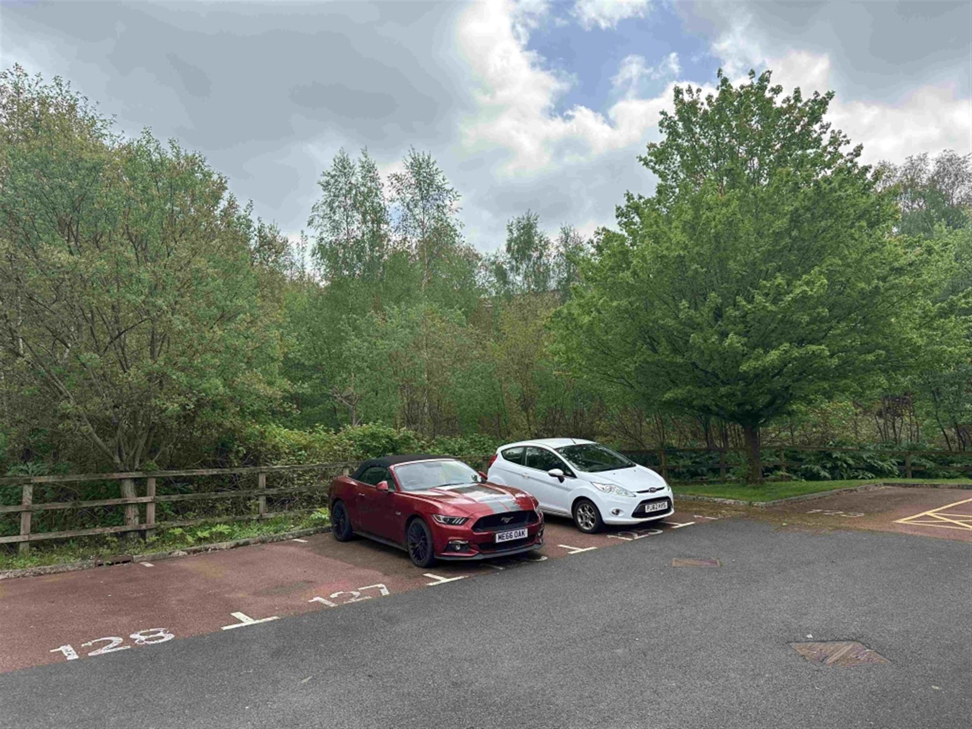 1 bedroom apartment flat / apartment To Let in Bolton, Greater Manchester - Parking.