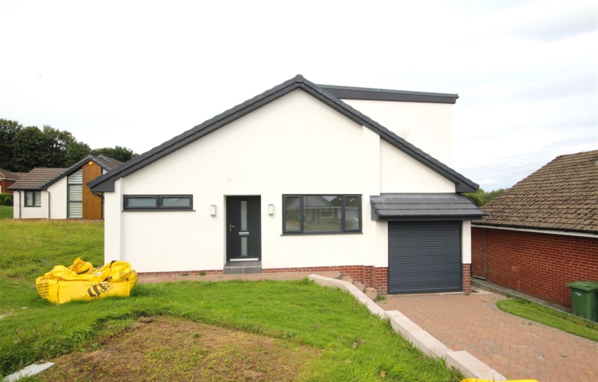 4 bedroom detached bungalow To Let in Bromley Cross, Bolton, Greater Manchester - Main photo.
