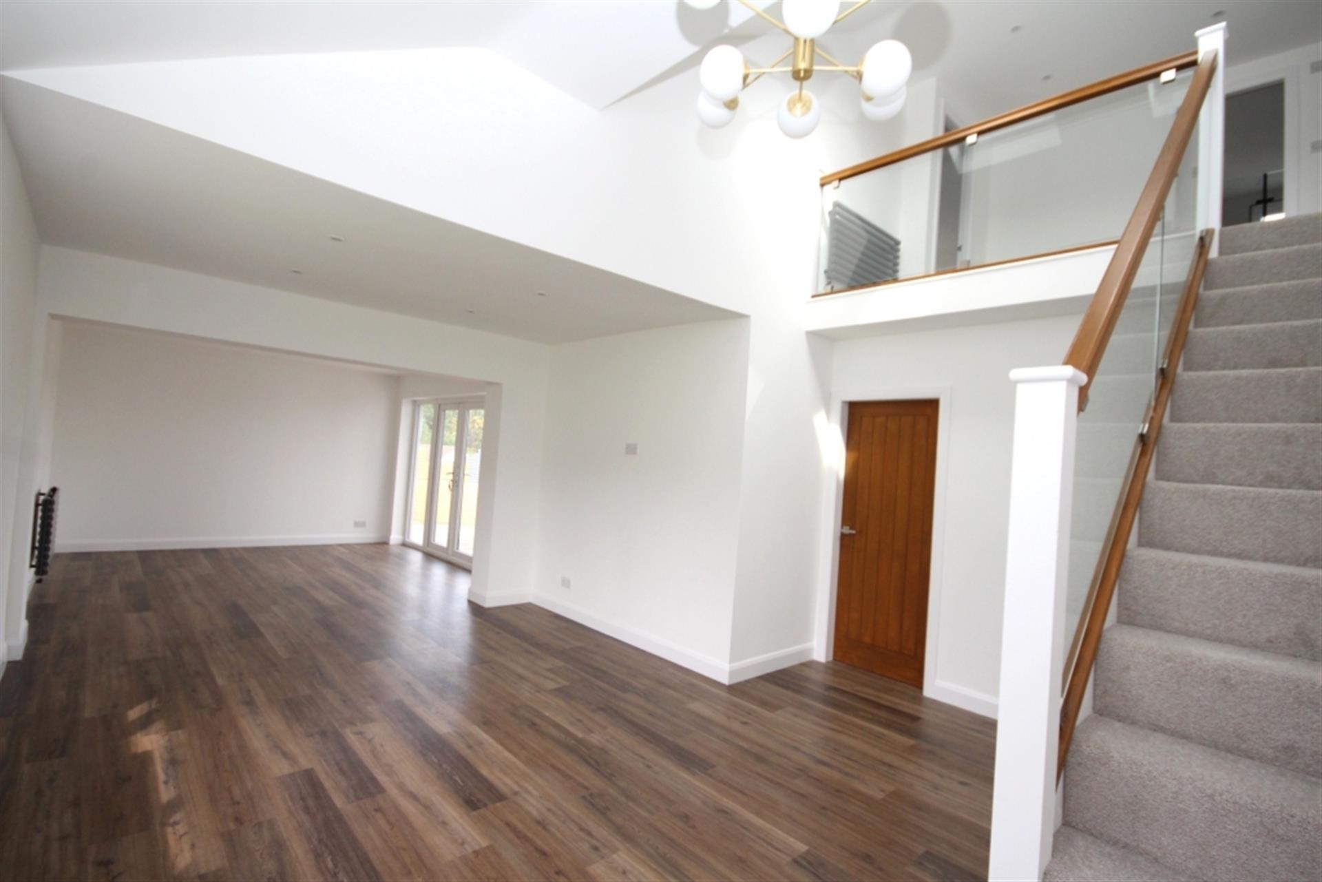 4 bedroom detached bungalow To Let in Bromley Cross, Bolton, Greater Manchester - Living room.