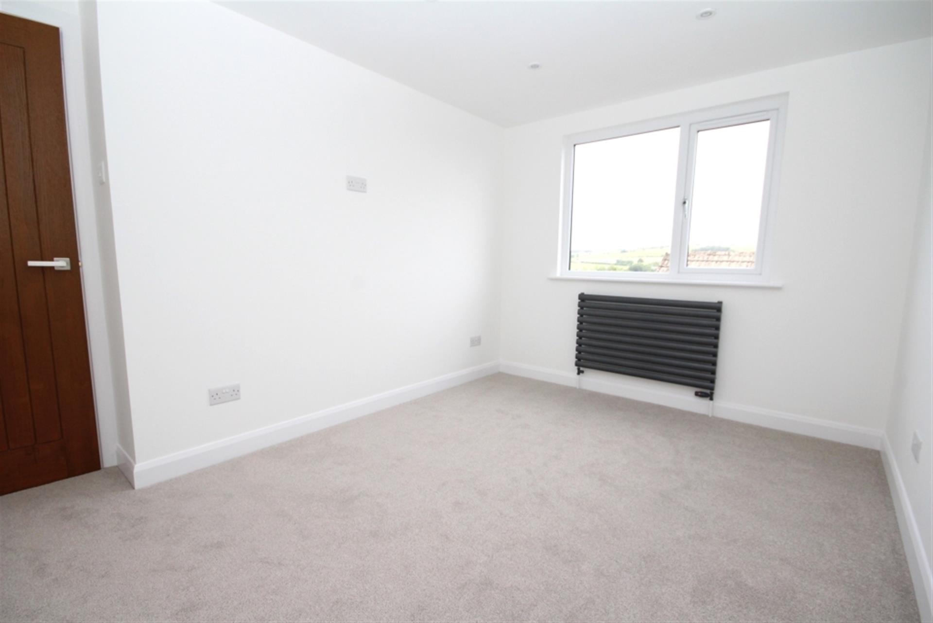 4 bedroom detached bungalow To Let in Bromley Cross, Bolton, Greater Manchester - Bedroom 3.