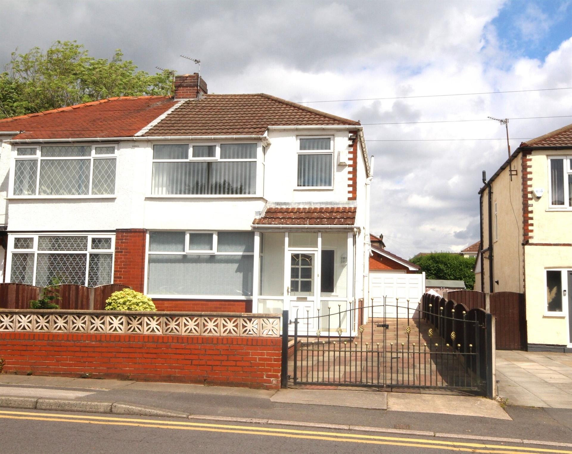 3 bedroom semi-detached house To Let in Tonge Fold, Bolton, Greater Manchester - Photo.