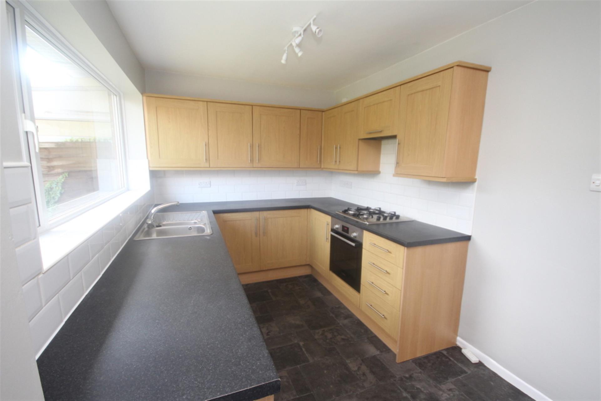 3 bedroom semi-detached bungalow To Let in Darwen, Lancashire - Kitchen/Diner.