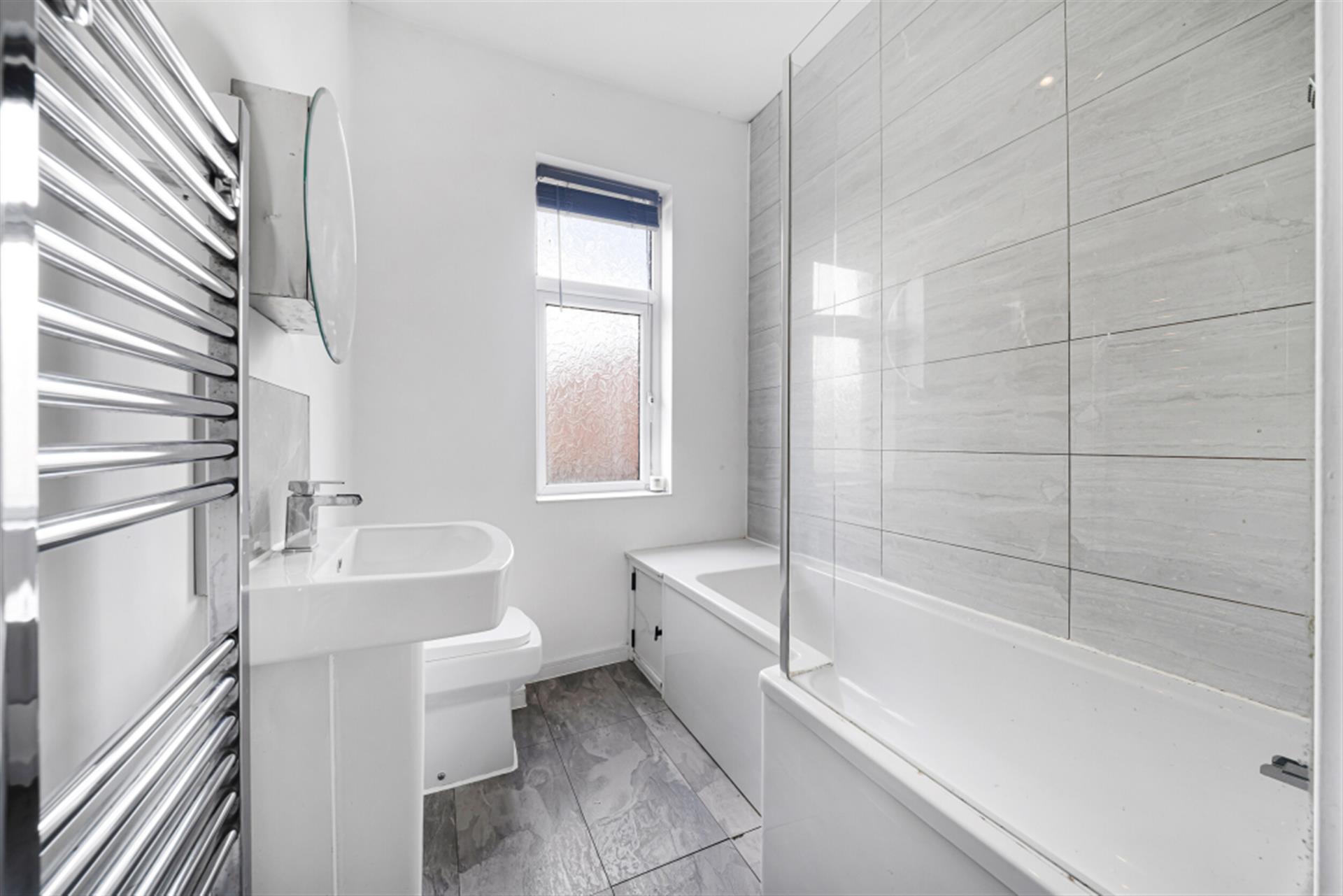 3 bedroom terraced house To Let in Bolton, Greater Manchester - Photo.