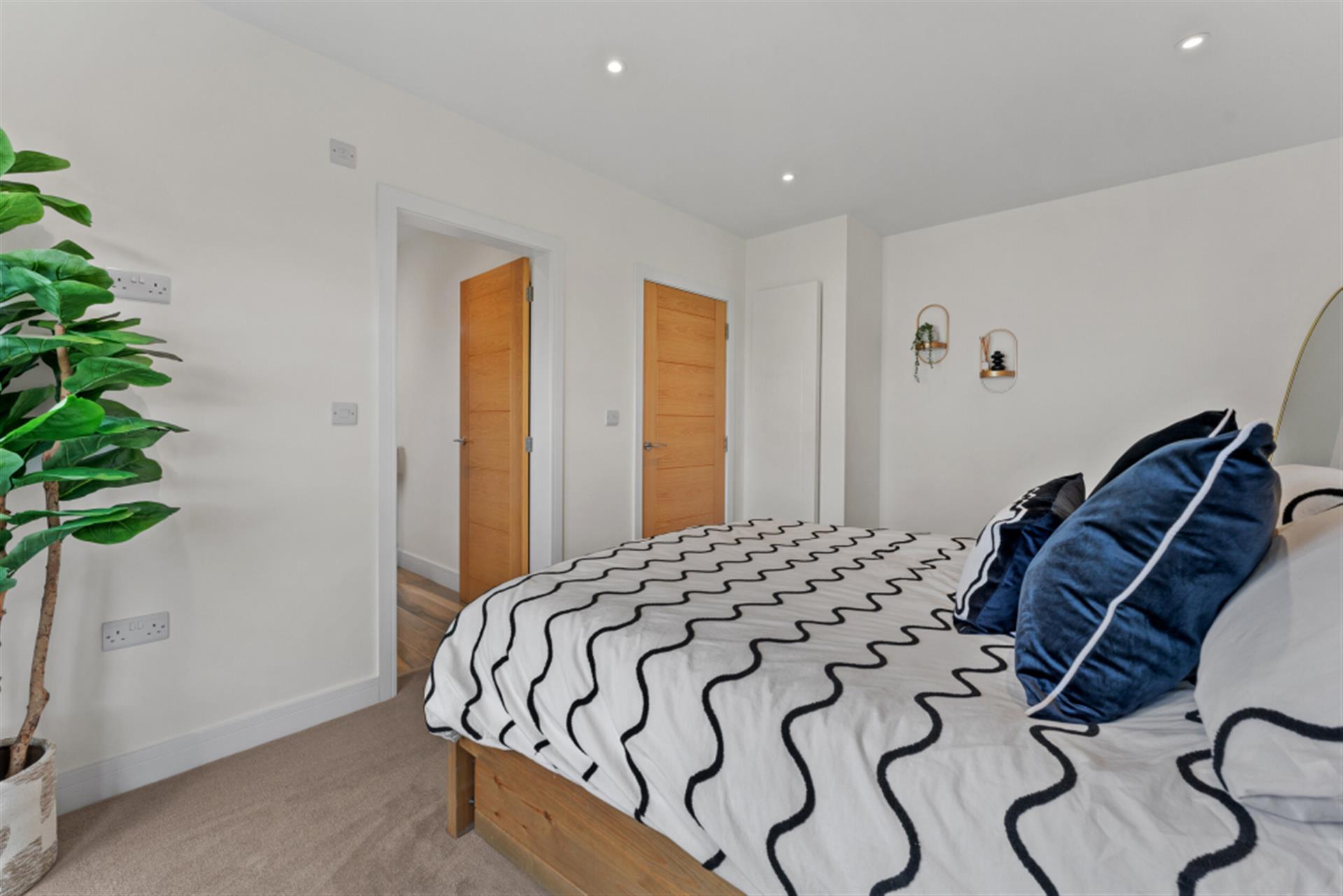 5 bedroom detached house To Let in Marklands, Lostock Hall, Preston, Lancashire - Photo.