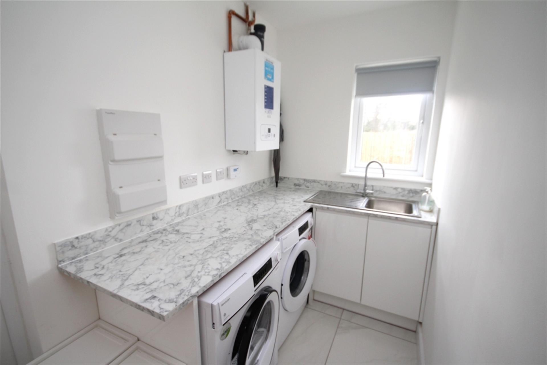 4 bedroom detached house To Let in Marklands, Lostock Hall, Preston, Lancashire - Photo.