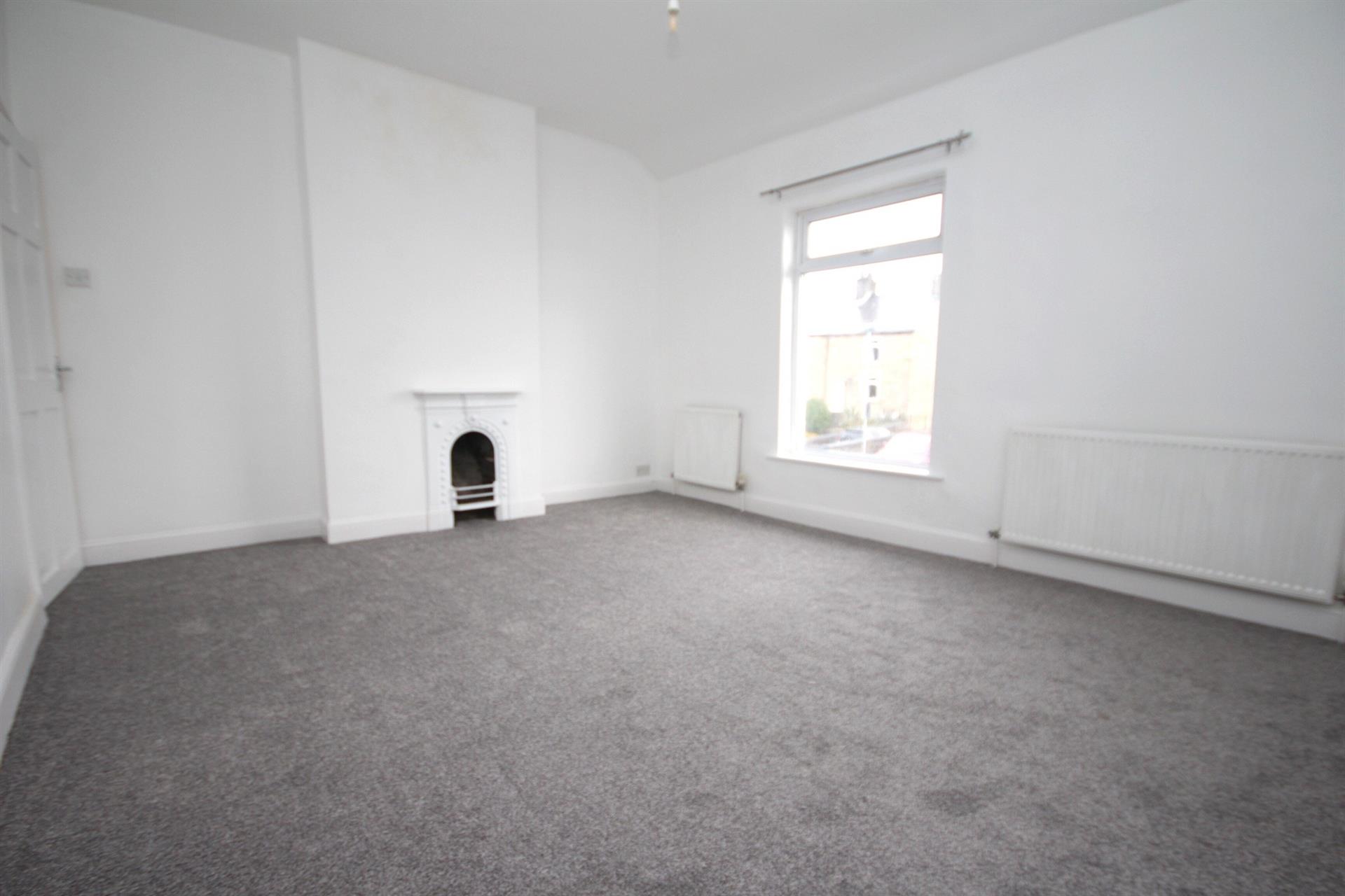 2 bedroom terraced house To Let in Bromley Cross, Bolton, Greater Manchester - Photo.