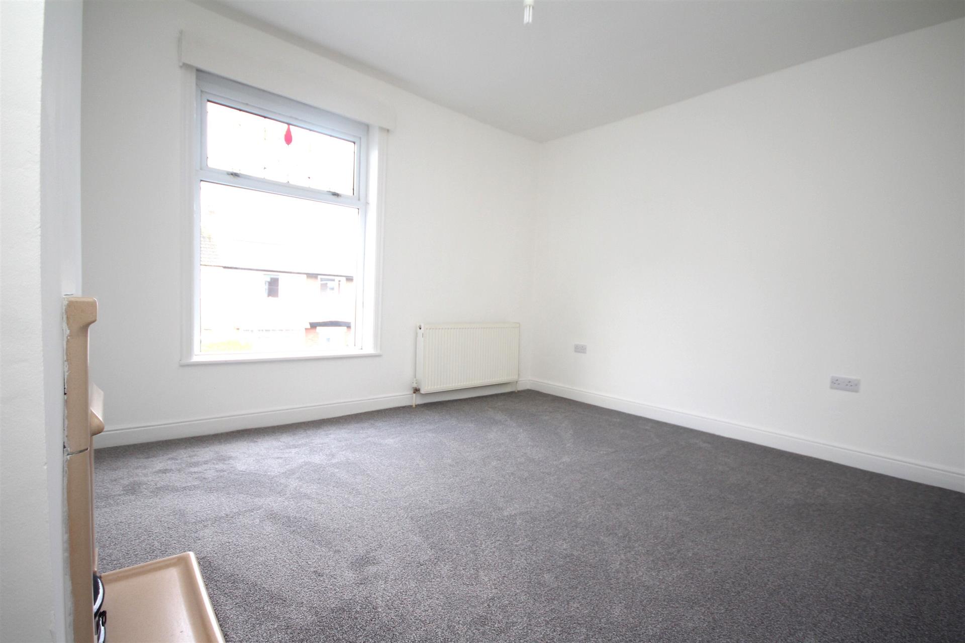 2 bedroom terraced house To Let in Darwen, Lancashire - Master bedroom.