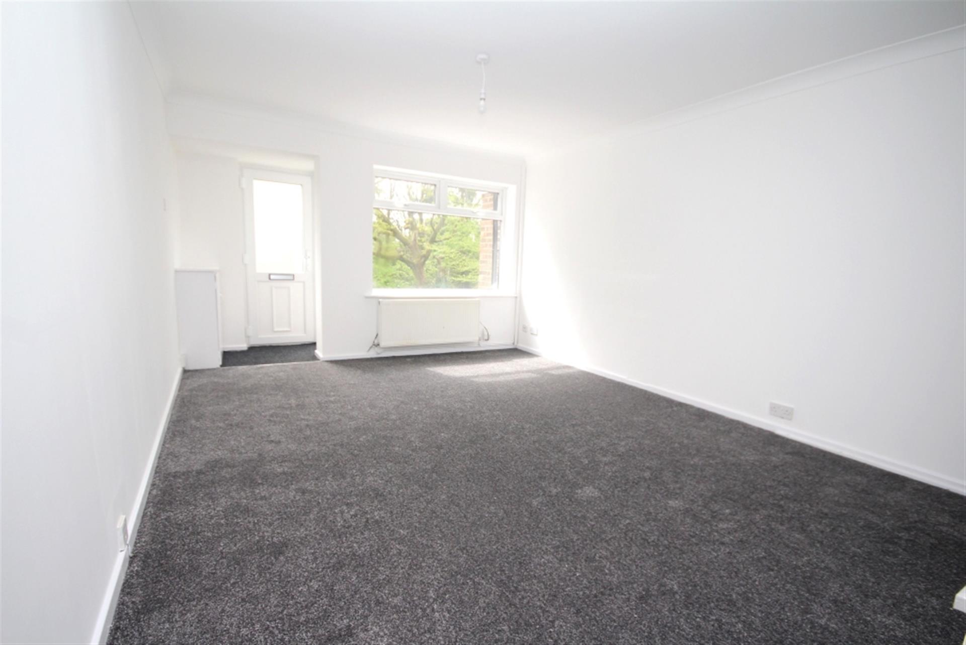 2 bedroom terraced house To Let in Bromley Cross, Bolton, Greater Manchester - Photo.