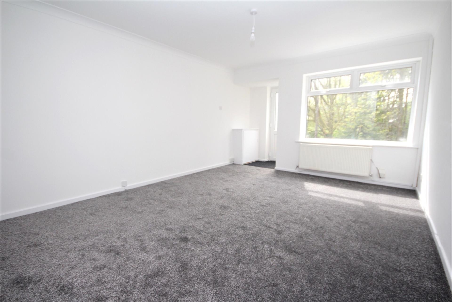 2 bedroom terraced house To Let in Bromley Cross, Bolton, Greater Manchester - Photo.