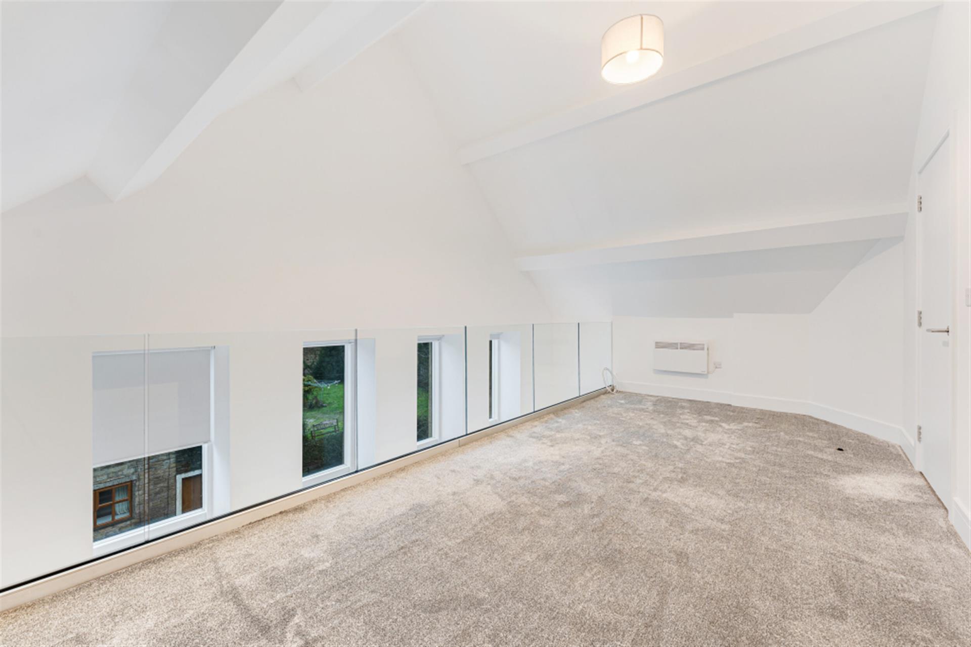 2 bedroom apartment flat / apartment To Let in Bolton, Greater Manchester - Master Bedroom.