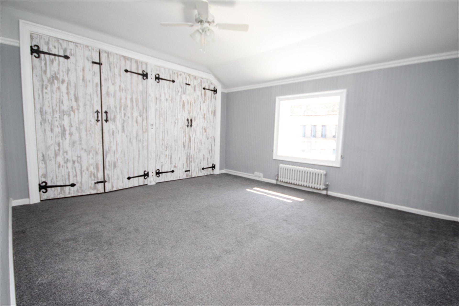 4 bedroom cottage house To Let in Bromley Cross, Bolton, Greater Manchester - Photo.