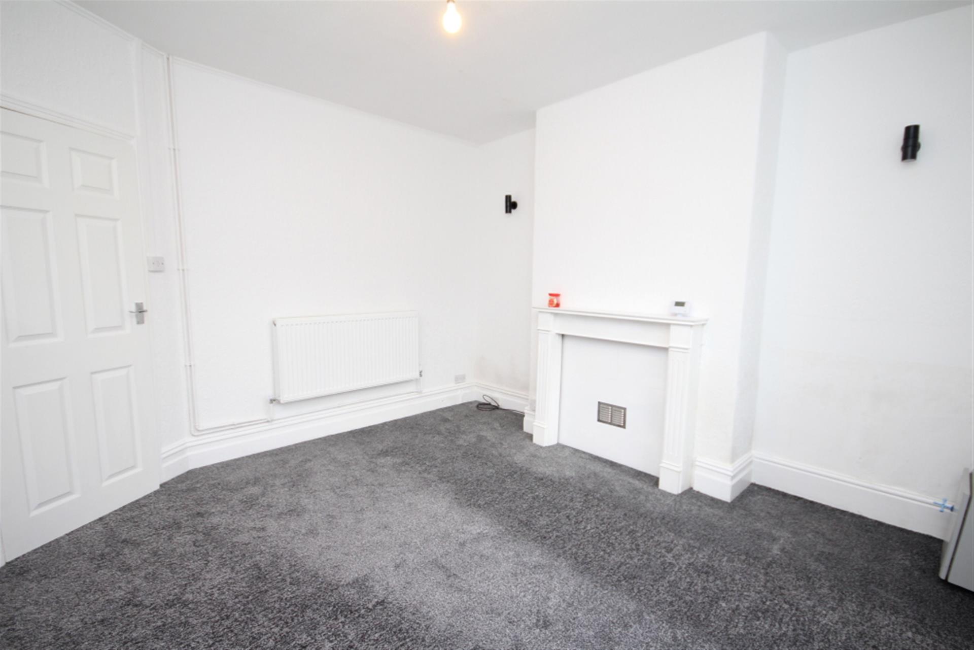 2 bedroom terraced house To Let in Bolton, Greater Manchester - Lounge.