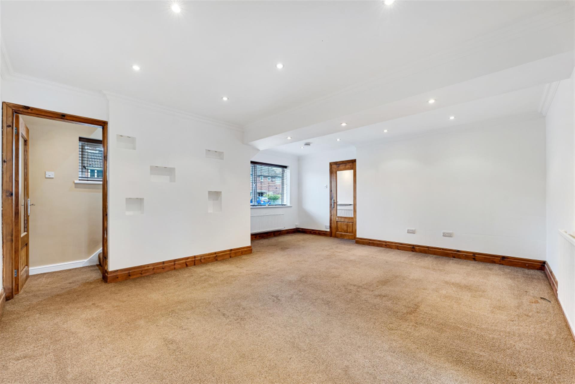 3 bedroom terraced house To Let in Bromley Cross, Bolton, Greater Manchester - Photo.