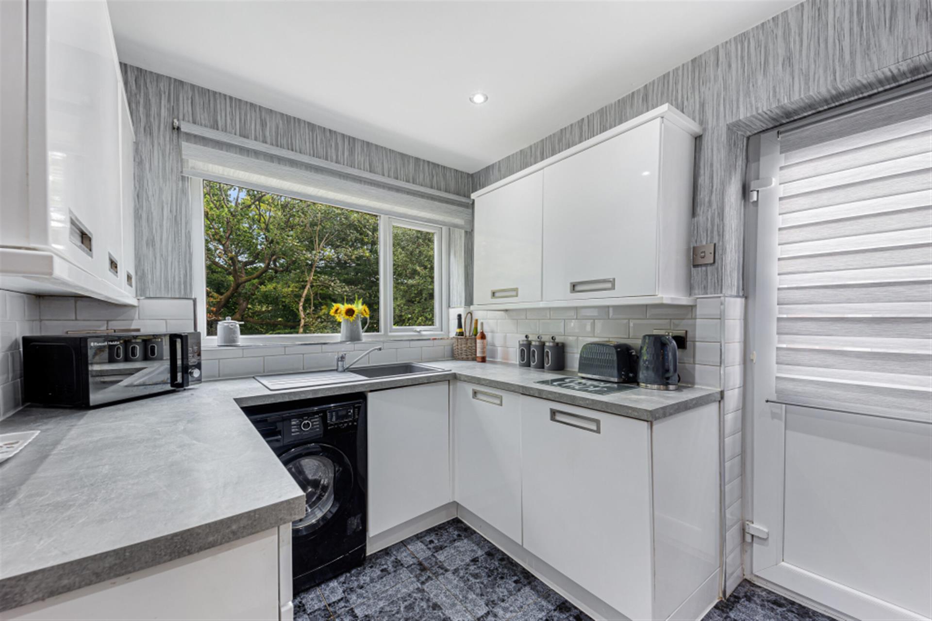 3 bedroom bungalow To Let in Egerton, Bolton, Greater Manchester - Kitchen.