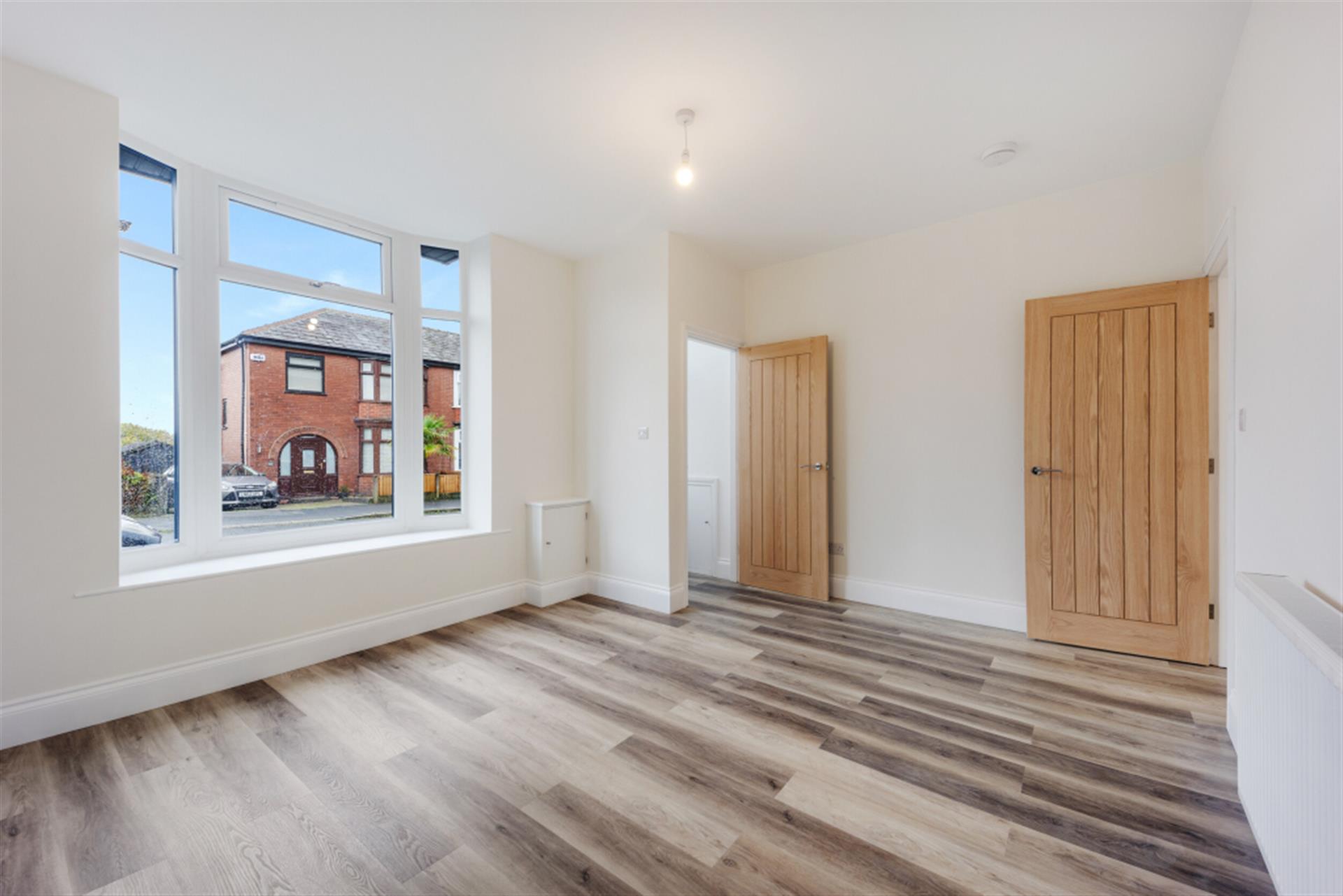 3 bedroom terraced house To Let in Bromley Cross, Bolton, Greater Manchester - Living room.