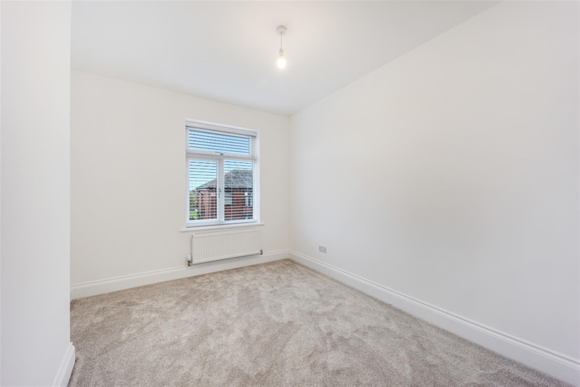 3 bedroom terraced house To Let in Bromley Cross, Bolton, Greater Manchester - Master Bedroom.