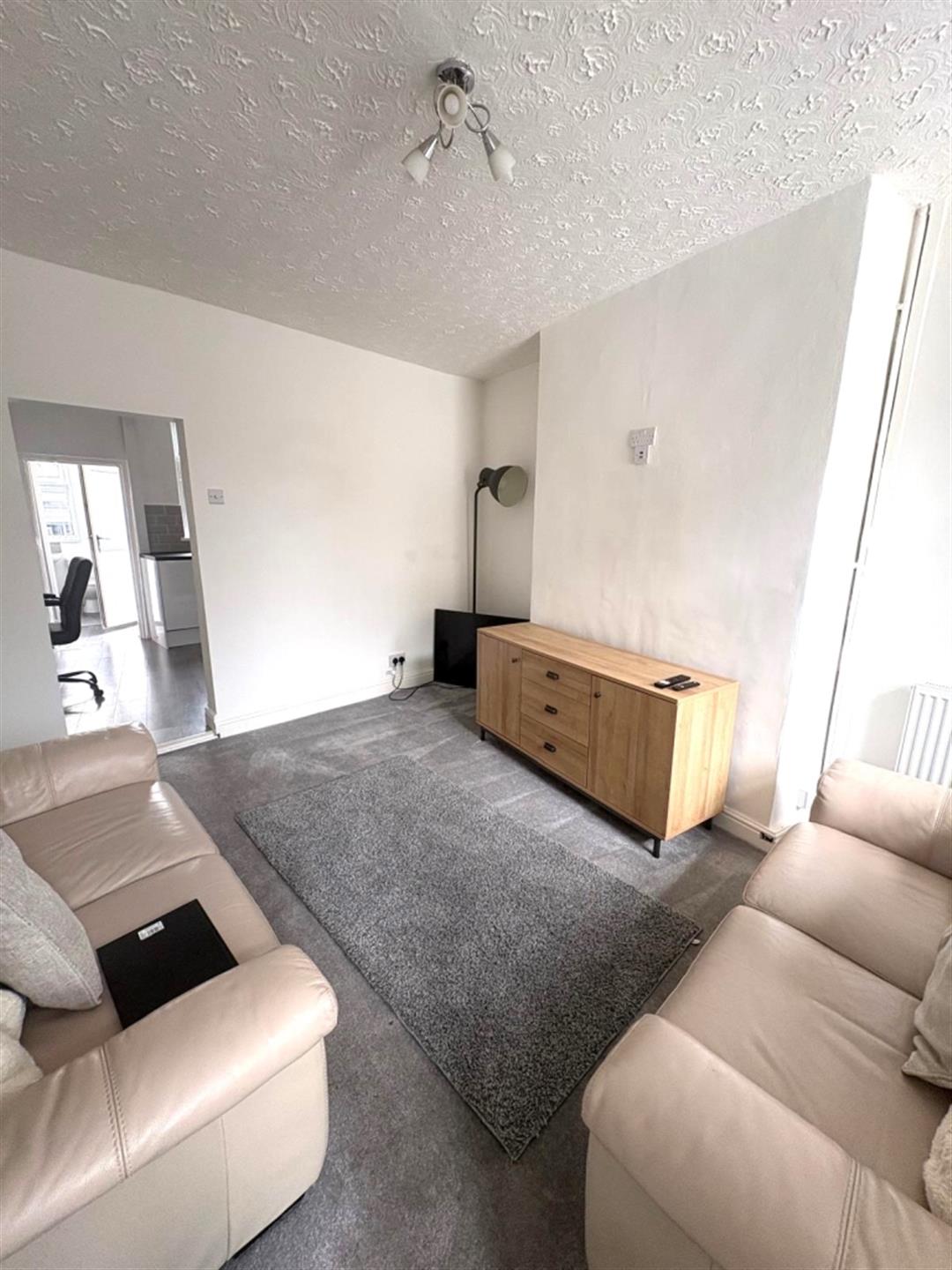 2 bedroom end terraced house To Let in Bromley Cross, Bolton, Greater Manchester - Photo.