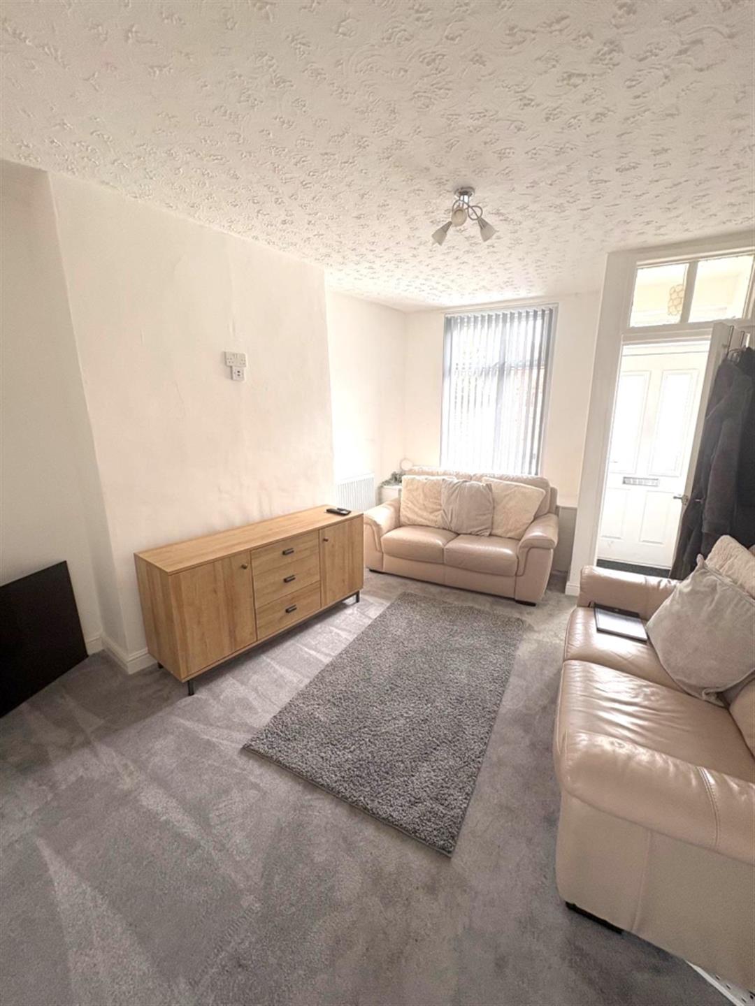 2 bedroom end terraced house To Let in Bromley Cross, Bolton, Greater Manchester - Photo.