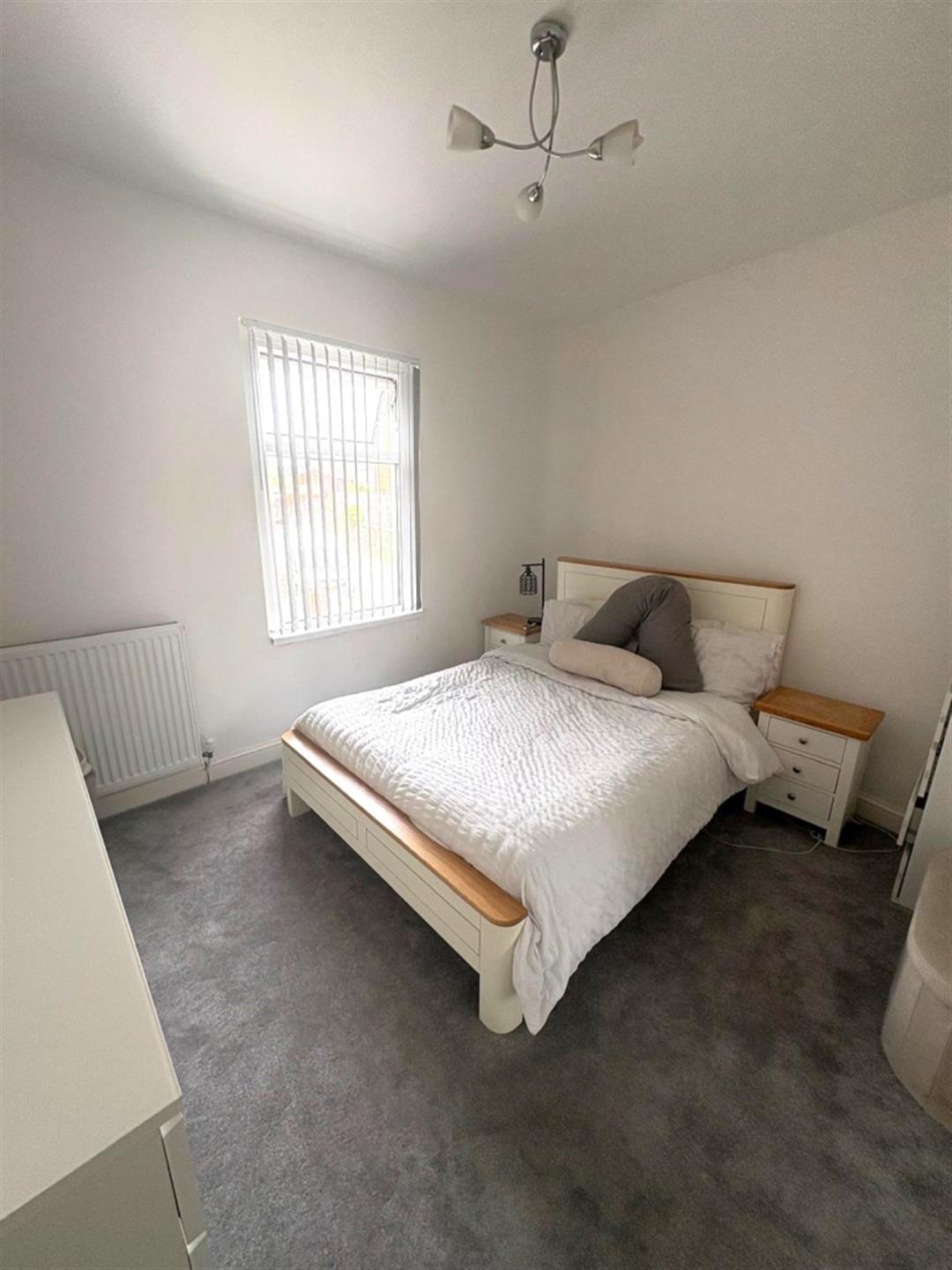 2 bedroom end terraced house To Let in Bromley Cross, Bolton, Greater Manchester - Photo.