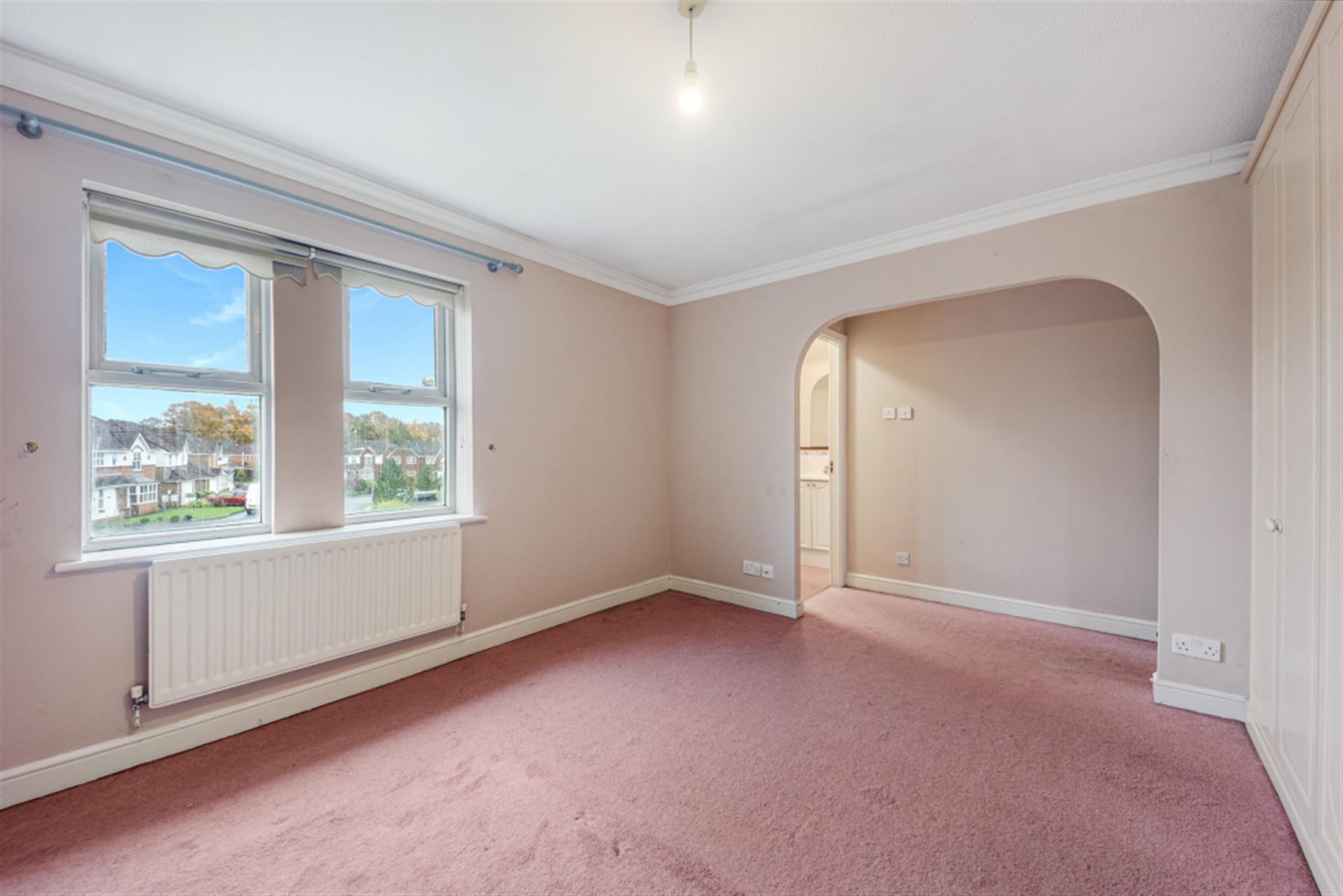 4 bedroom detached house To Let in Bolton, Greater Manchester - Master Bedroom.