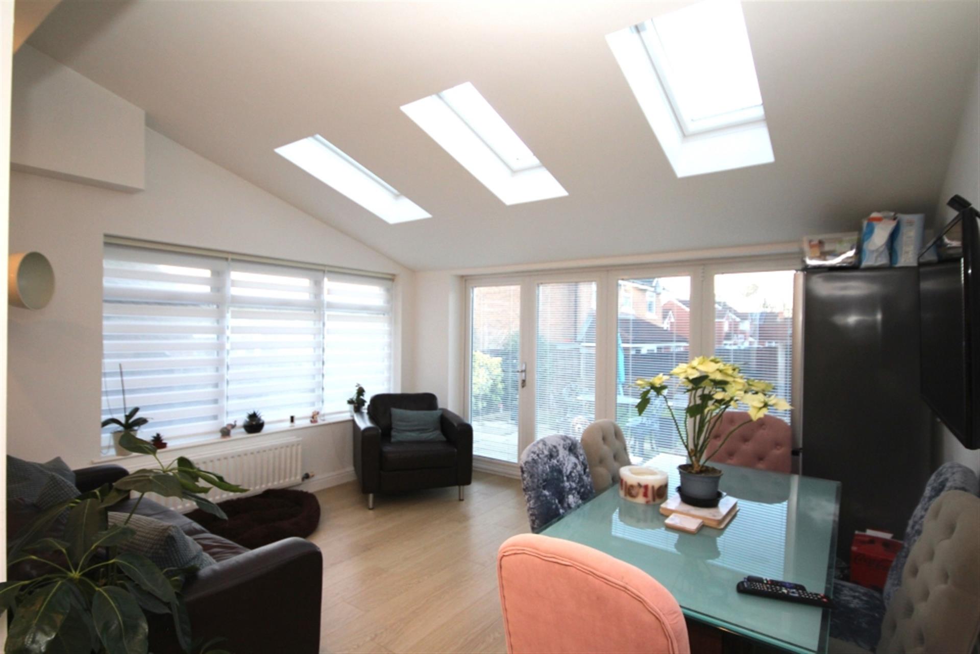 4 bedroom detached house To Let in Bromley Cross, Bolton, Greater Manchester - Photo.