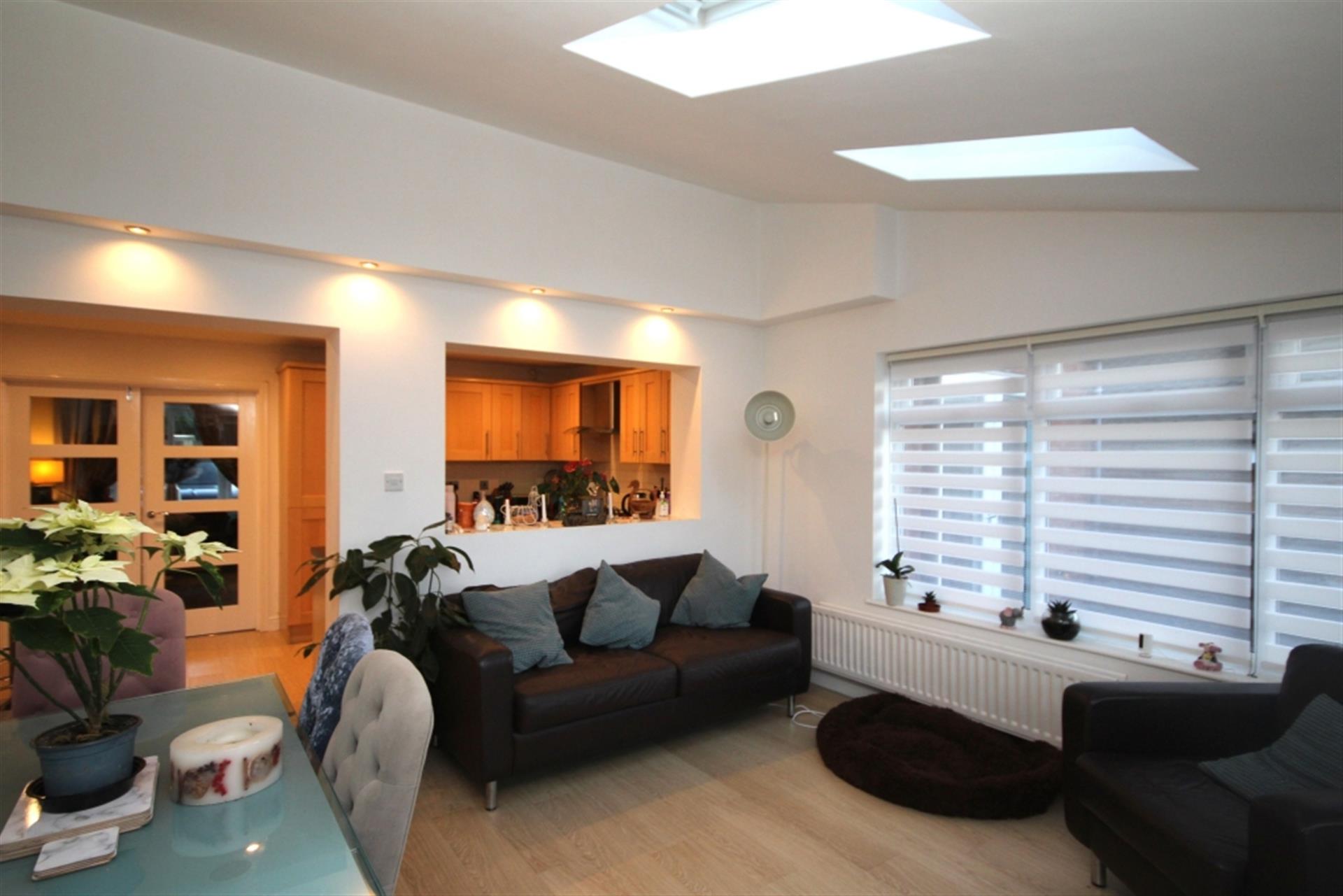 4 bedroom detached house To Let in Bromley Cross, Bolton, Greater Manchester - Photo.