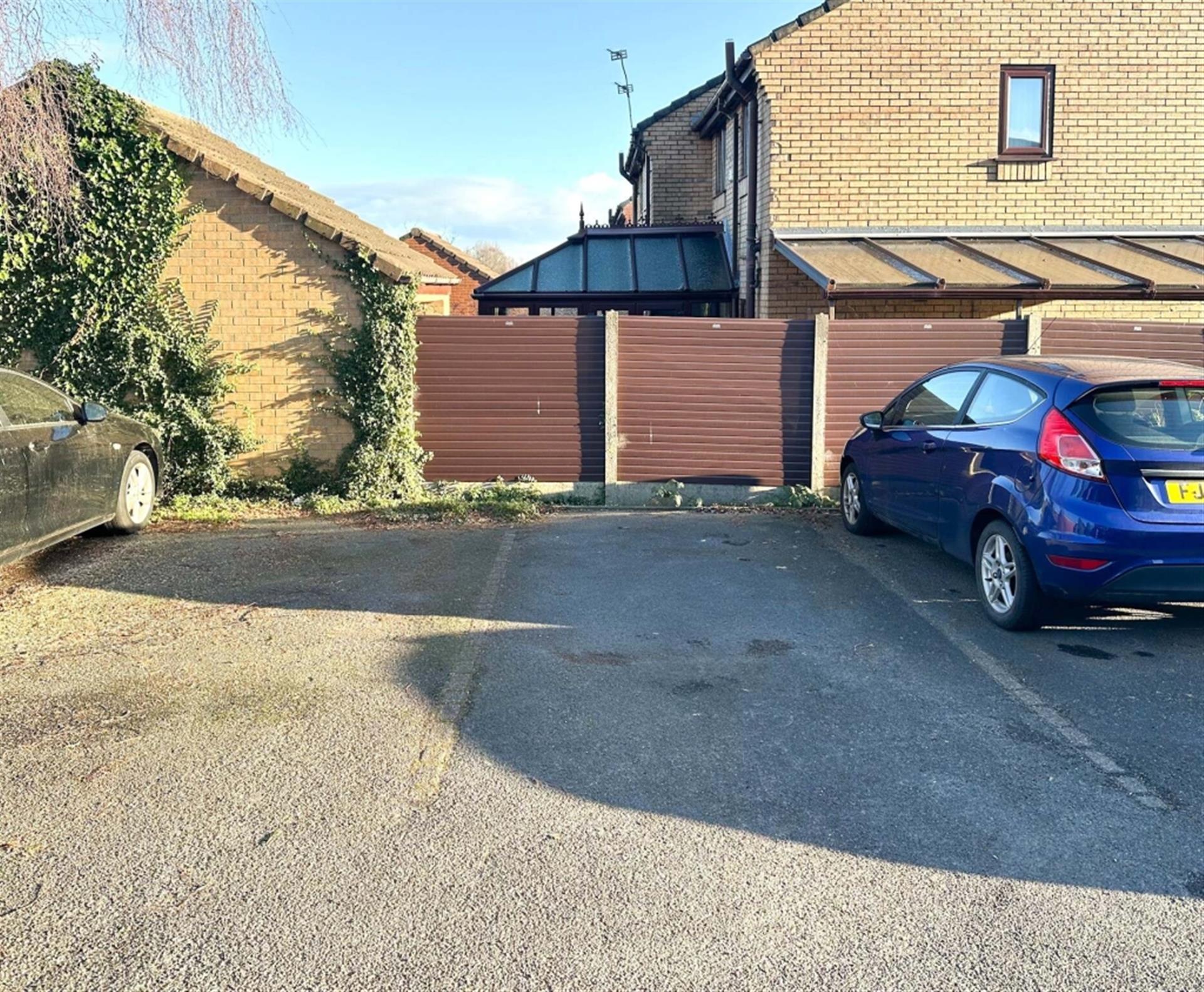 2 bedroom town house house To Let in Astley Bridge, Bolton, Greater Manchester - Allocated Parking.