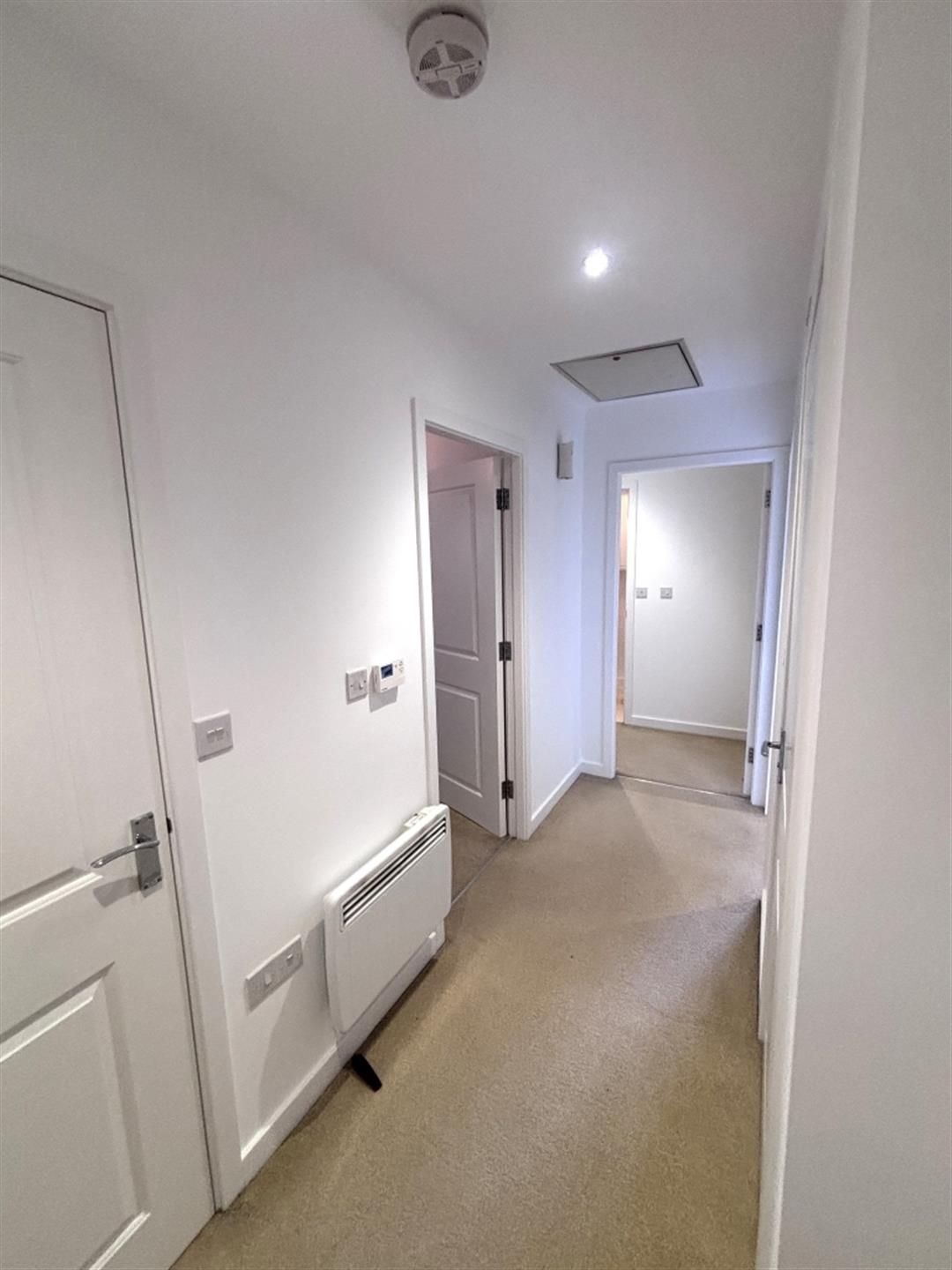 2 bedroom apartment flat / apartment To Let in Bromley Cross, Bolton, Greater Manchester - Photo.