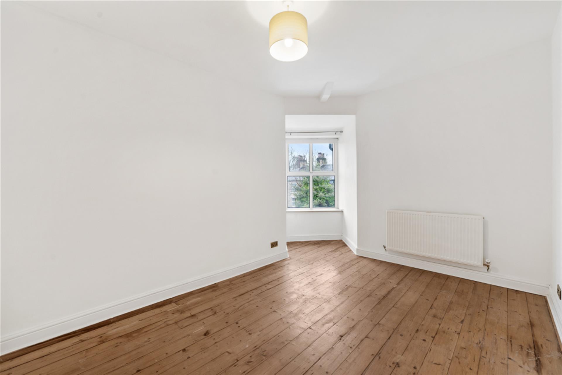 3 bedroom cottage house To Let in Egerton, Bolton, Greater Manchester - Master Bedroom.